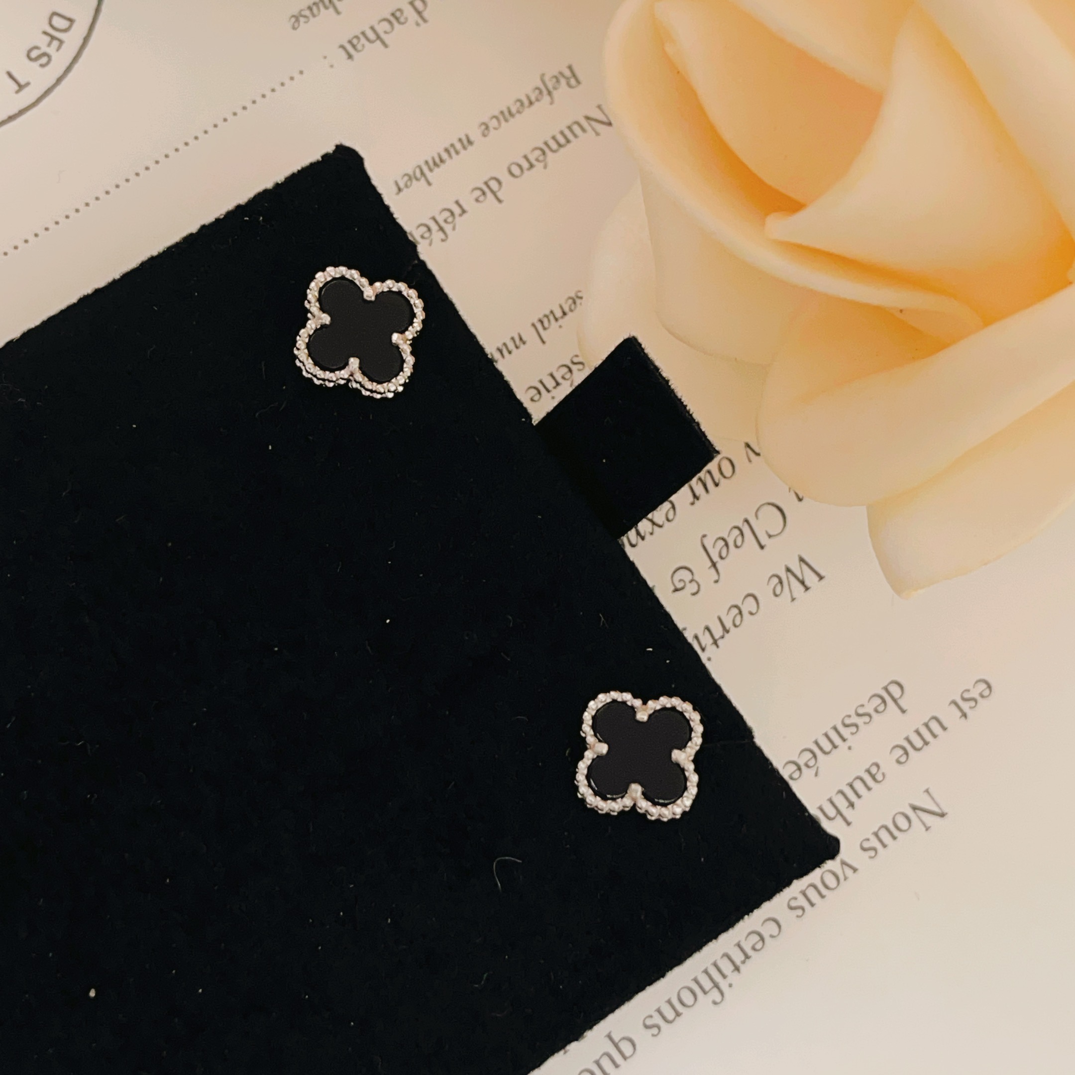 Van Cleef Arpels Sweet Alhambra earrings white gold metal with black onyx inlay 9 5mm motif diameter