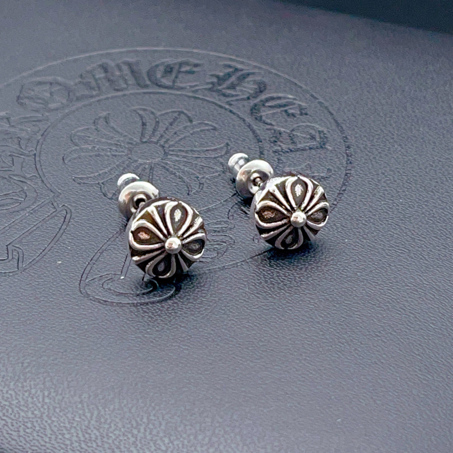 Chrome Hearts 克罗心最新款，非常的上镜‼ 设计很特别值得入手 高级手工坊系列