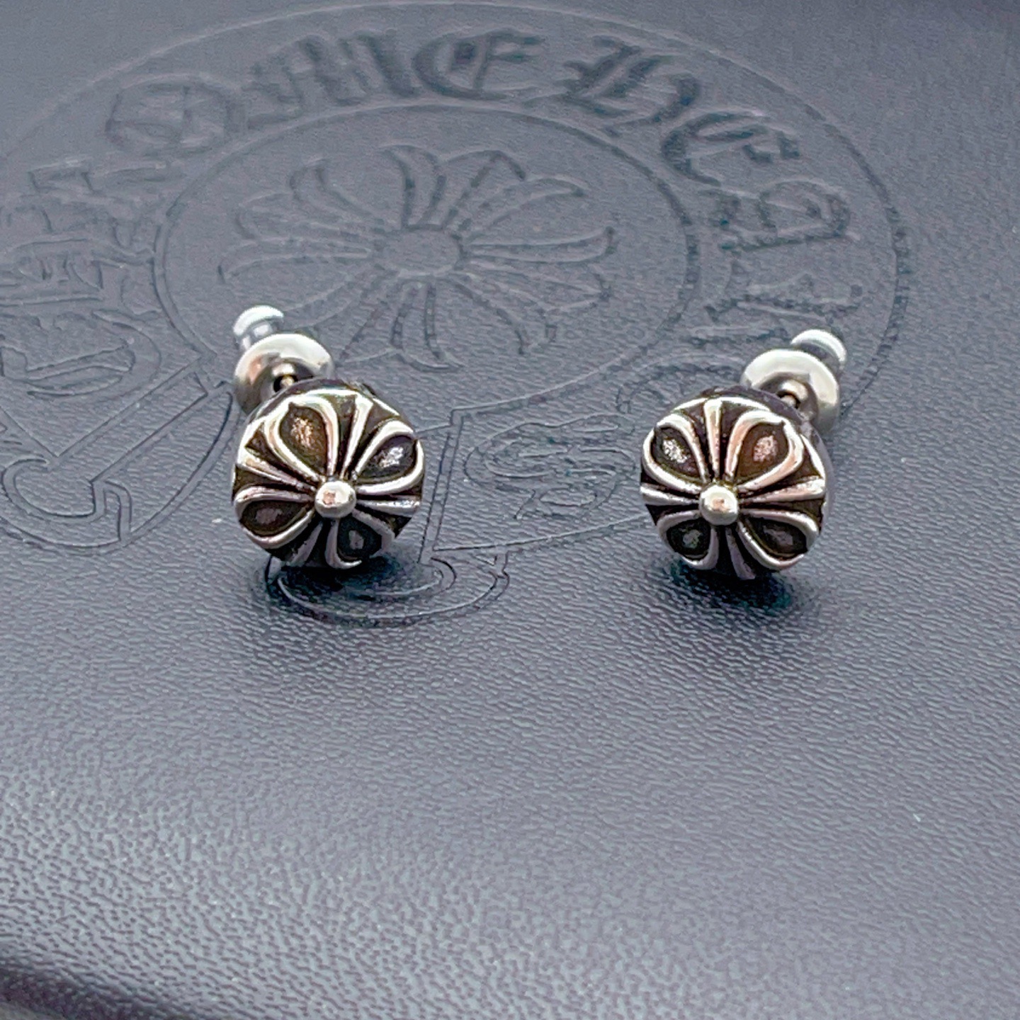 Chrome Hearts 克罗心最新款，非常的上镜‼ 设计很特别值得入手 高级手工坊系列