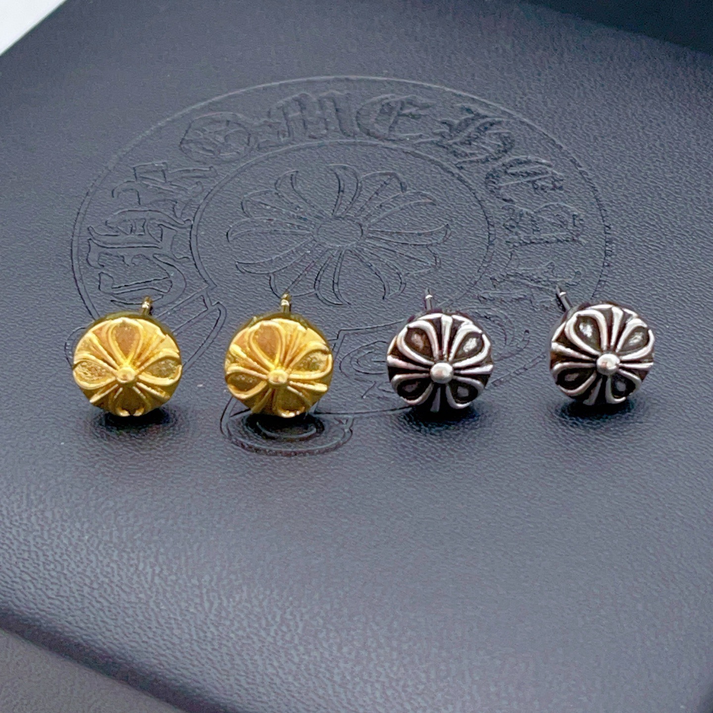 Chrome Hearts 克罗心最新款，非常的上镜‼ 设计很特别值得入手 高级手工坊系列