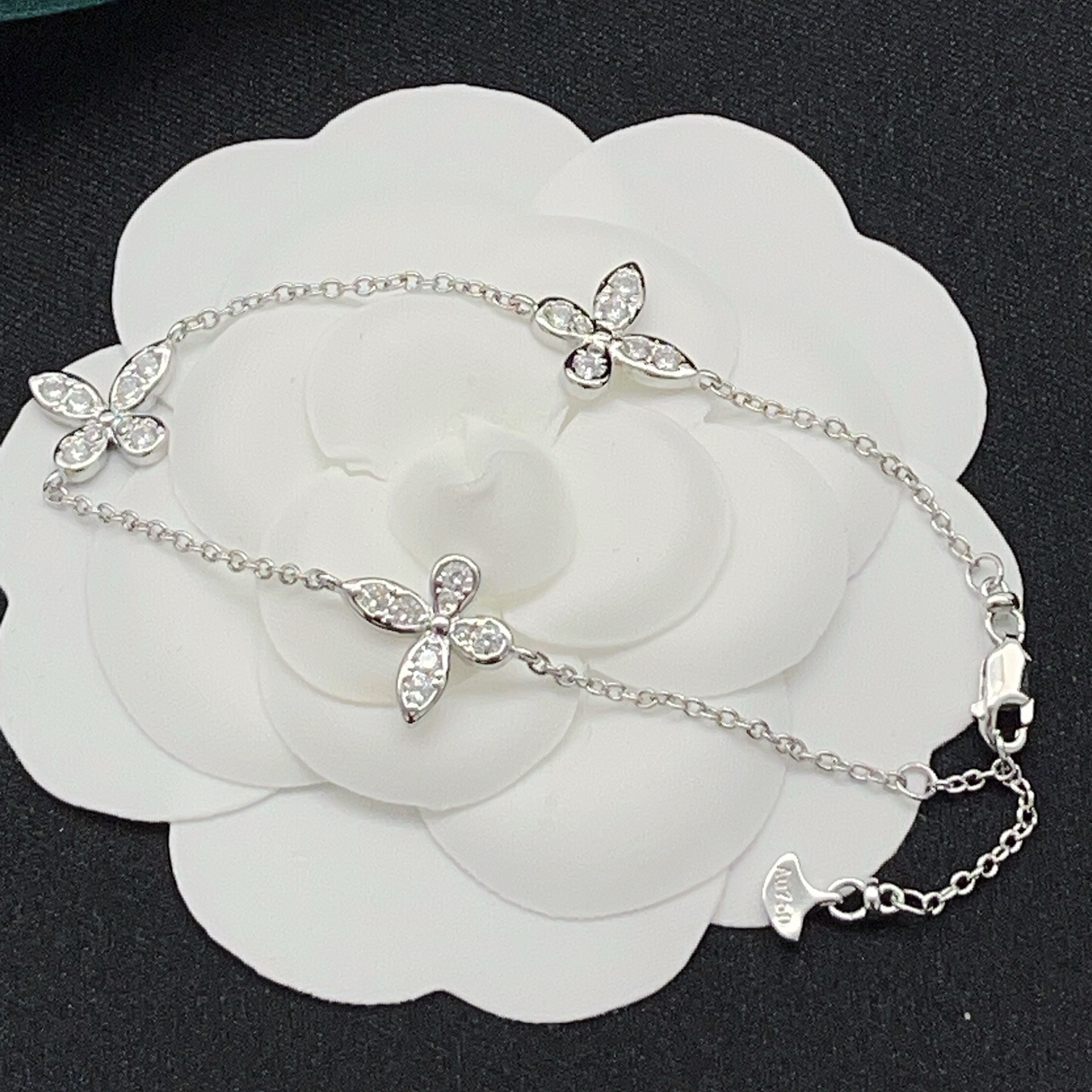 Graff Butterfly bracelet White gold with clear diamonds 18cm