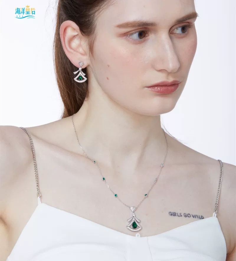 Bvlgari BVLGARI最新款，非常的上镜‼ 设计很特别值得入手 高级手工坊系列