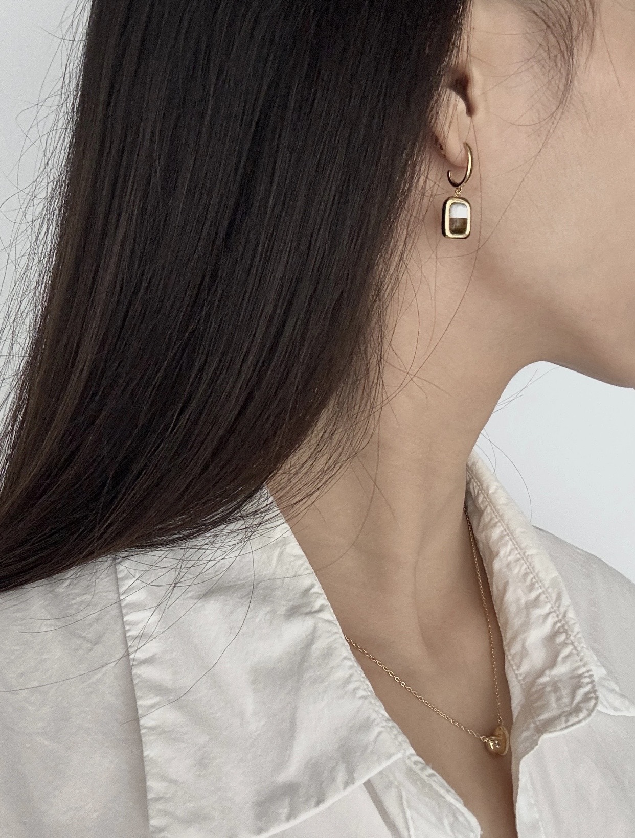 Tiffany & Co. Tiffany*帝芙尼最新款，非常的上镜‼ 设计很特别值得入手 高级手工坊系列