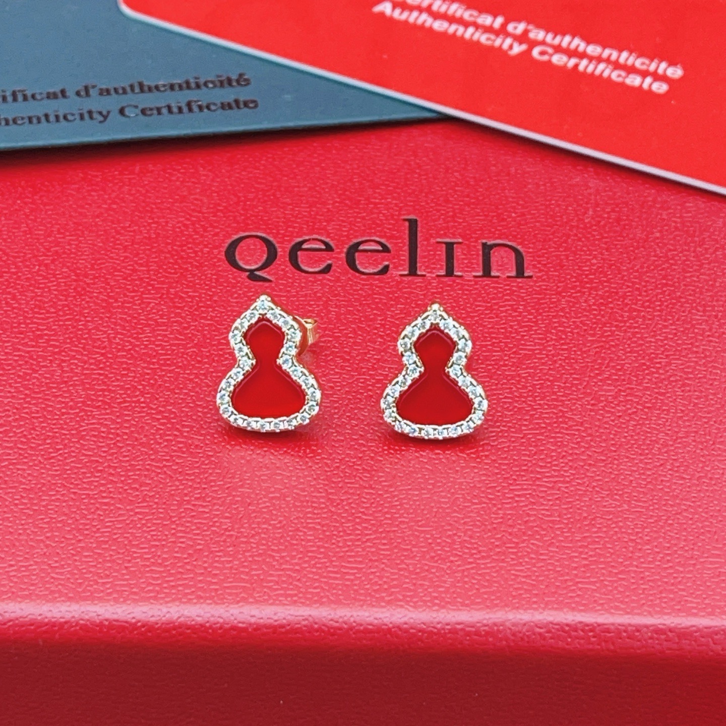 Qeelin Wulu earrings 18k rose gold red carnelian clear diamond pave 8mm stud length