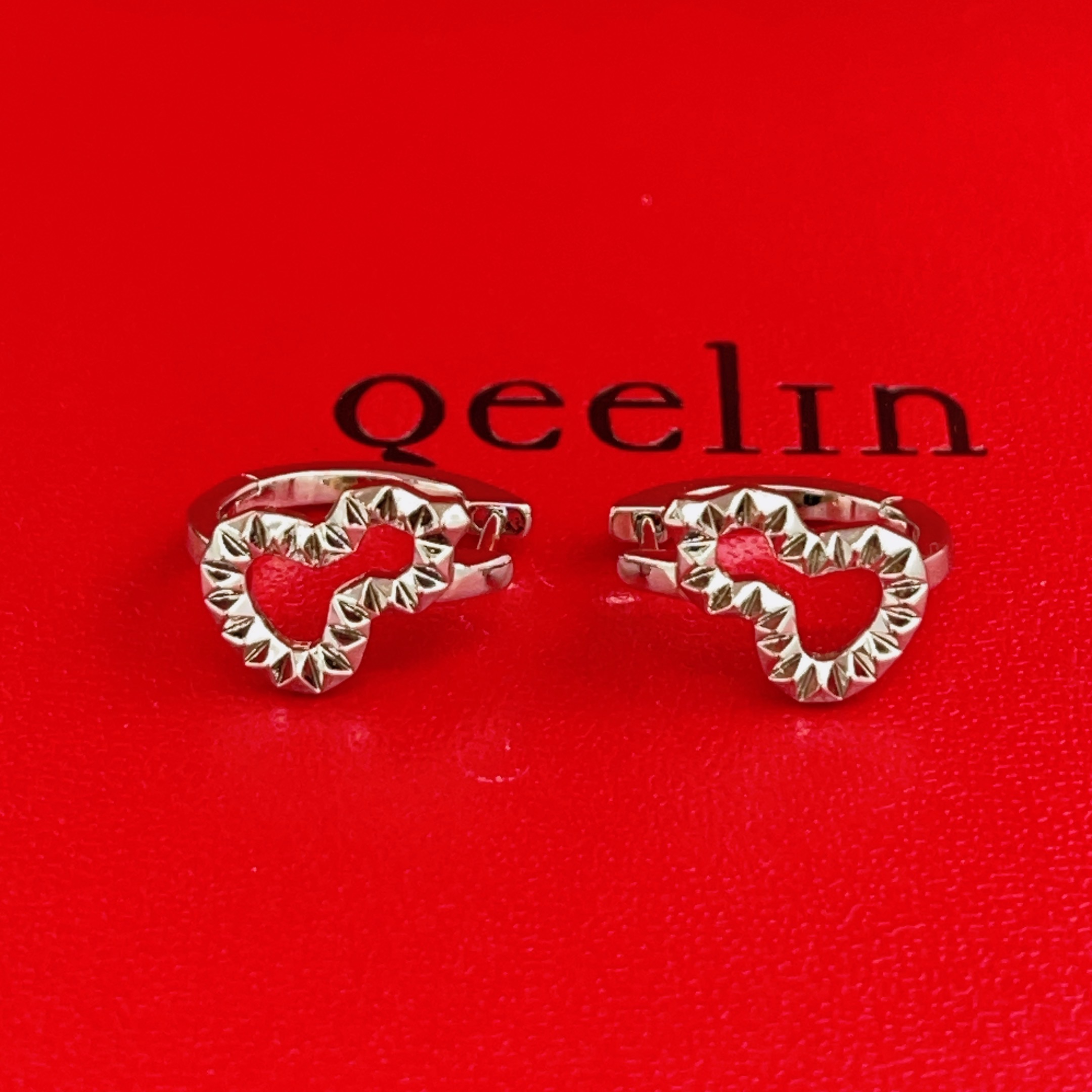 Qeelin Wulu earrings 18k rose gold no gemstones 1cm hoop diameter