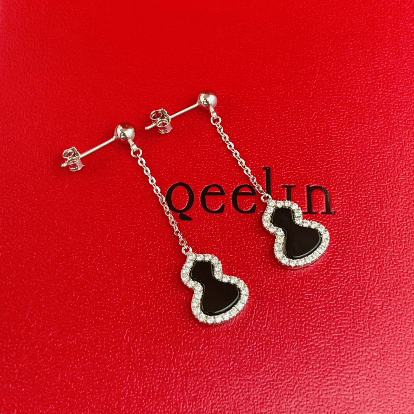 Qeelin Jewelry ZP ， ‼ — photo 4