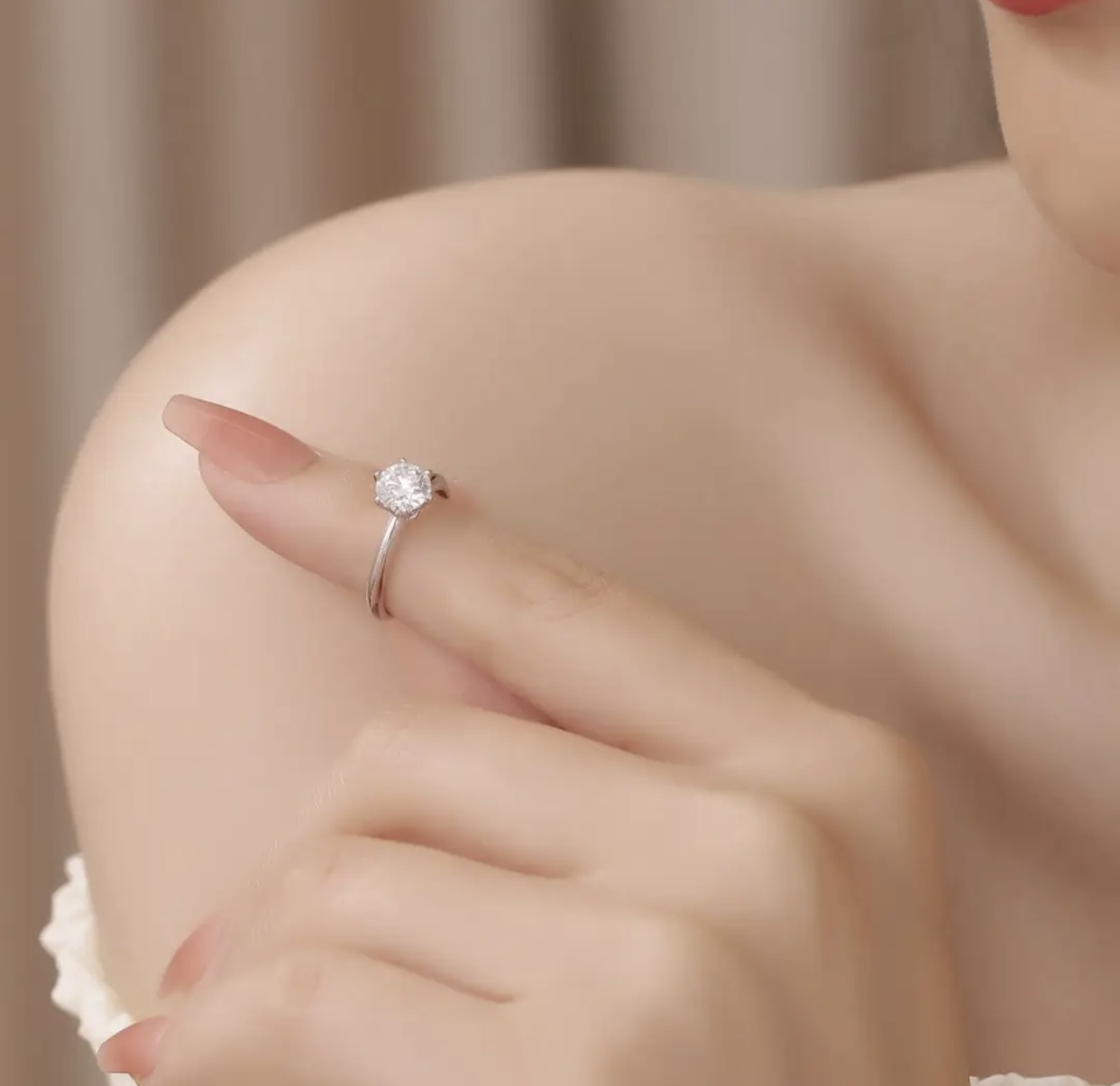 Tiffany & Co. Tiffany*帝芙尼最新款，非常的上镜‼ 设计很特别值得入手 高级手工坊系列