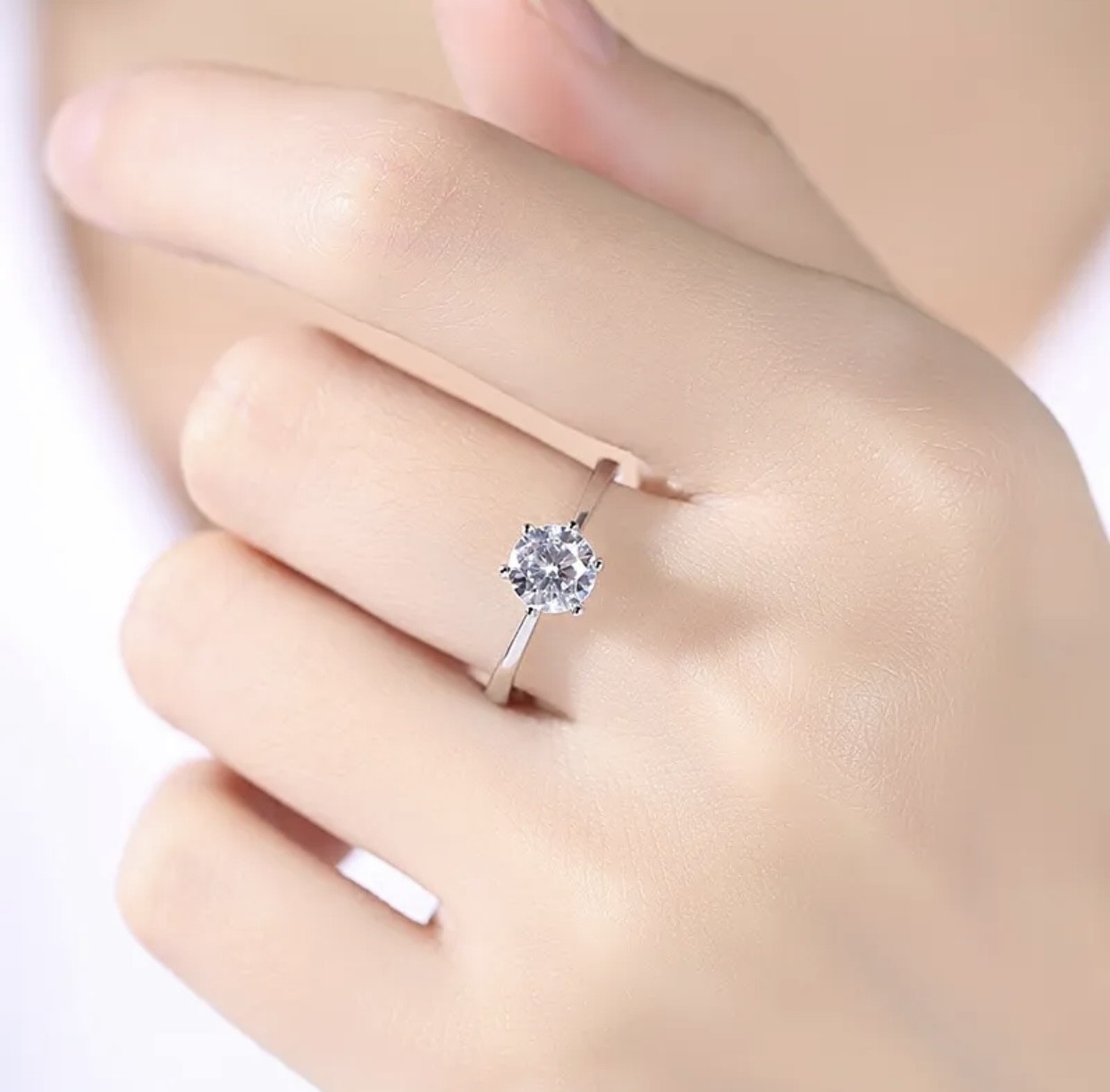 Tiffany & Co. Tiffany*帝芙尼最新款，非常的上镜‼ 设计很特别值得入手 高级手工坊系列