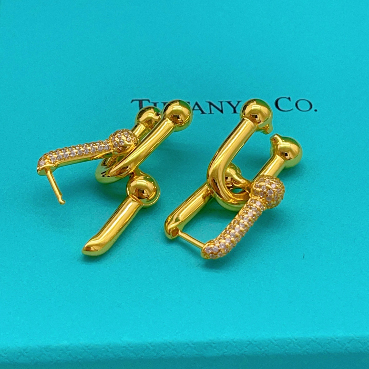 Tiffany & Co. Tiffany*帝芙尼最新款 U型金色耳钉一致ZP黄铜材质
