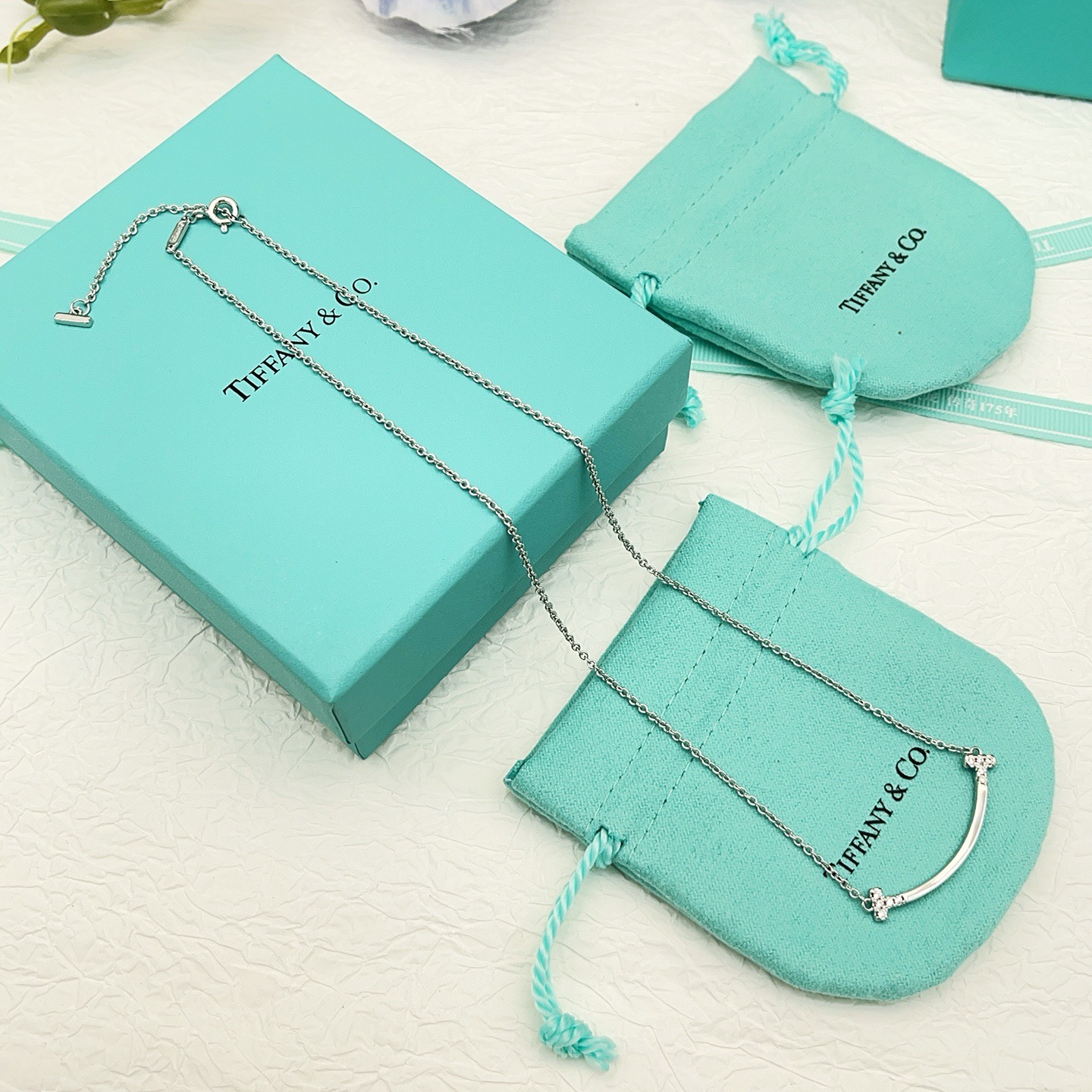 Tiffany & Co. Tiffany*帝芙尼笑脸镶钻银色项链一致ZP黄铜材质