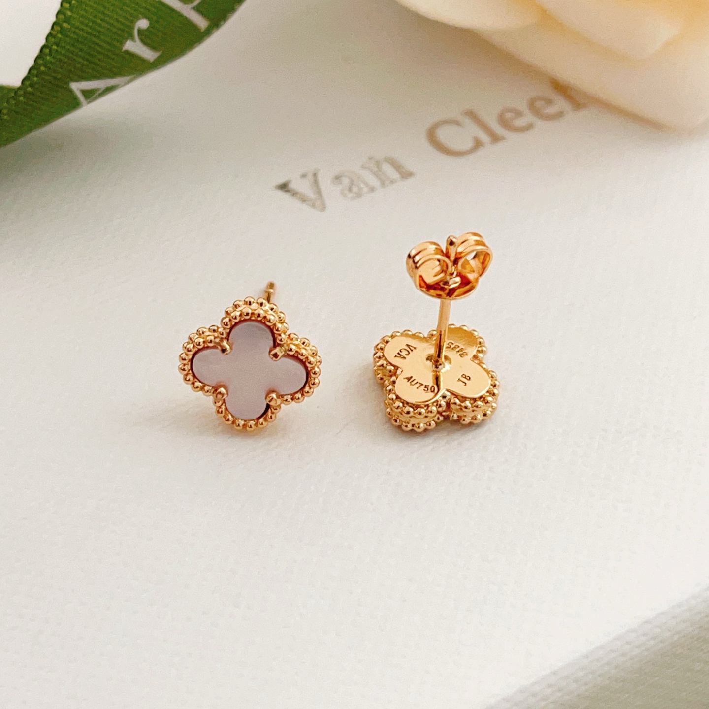 Van Cleef & Arpels Haute Couture Haute Joaillerie Fine Jewelry Earrings 3