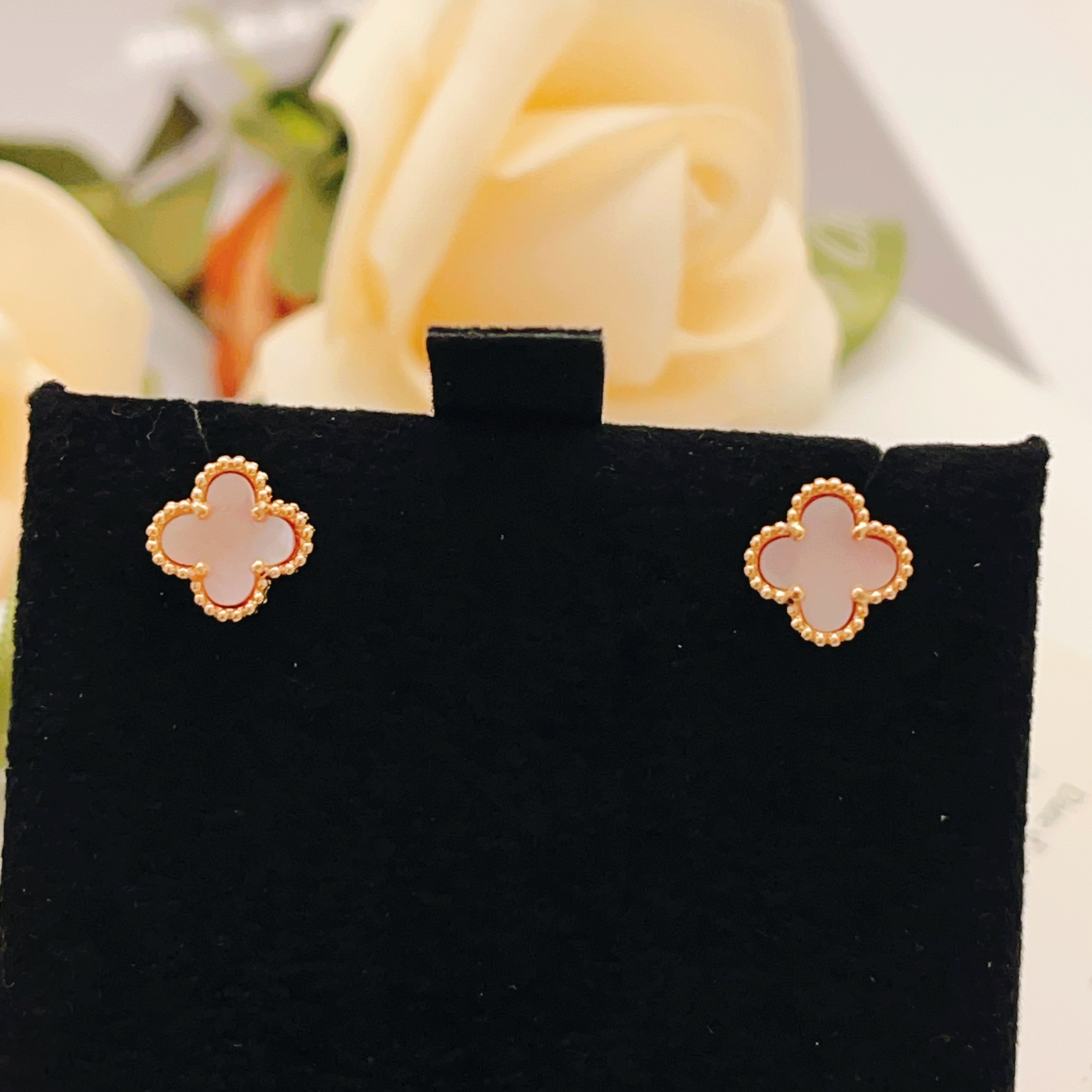 Van Cleef & Arpels Haute Couture Haute Joaillerie Fine Jewelry Earrings 5