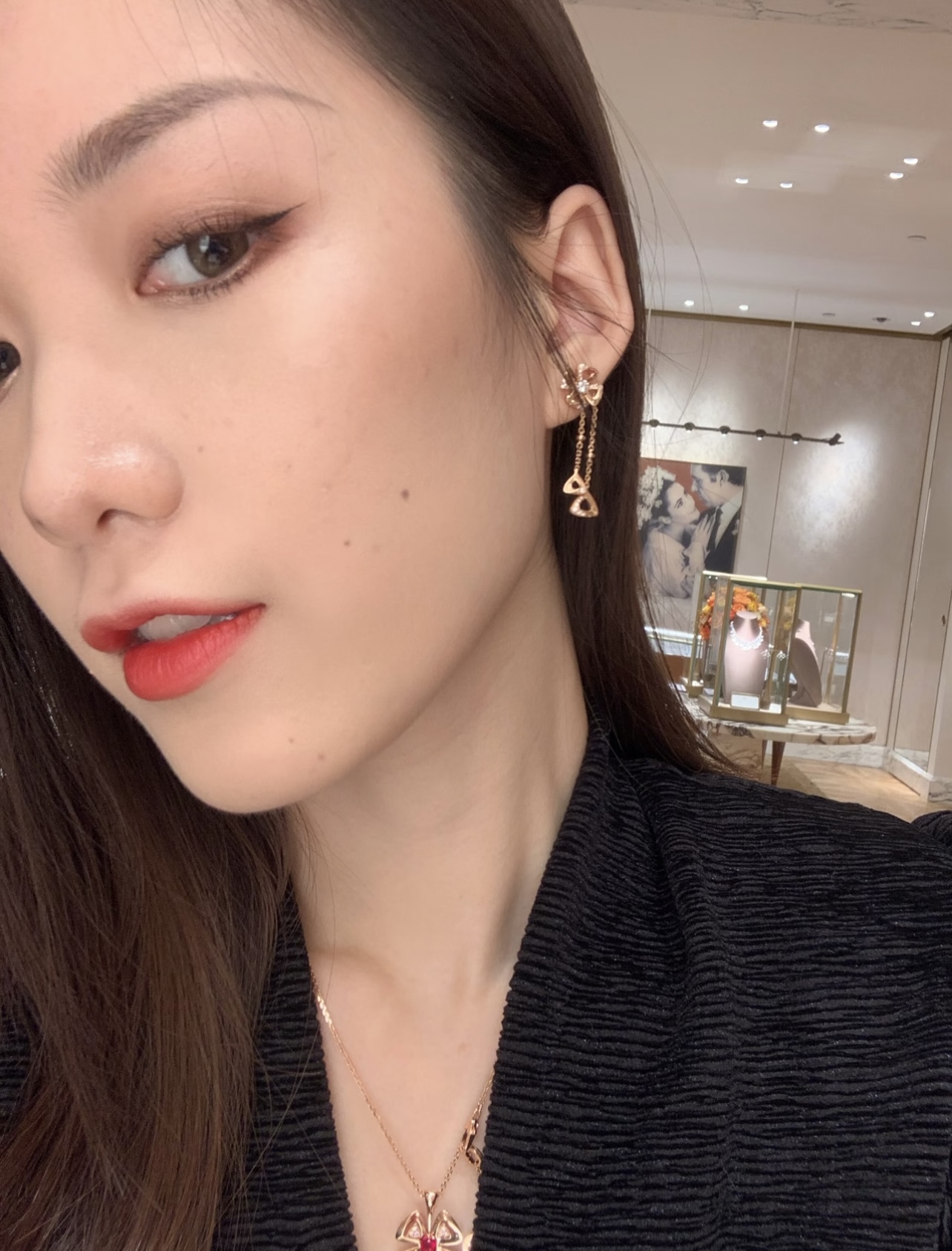 Bvlgari BVLGARI最新款，非常的上镜‼ 设计很特别值得入手 高级手工坊系列