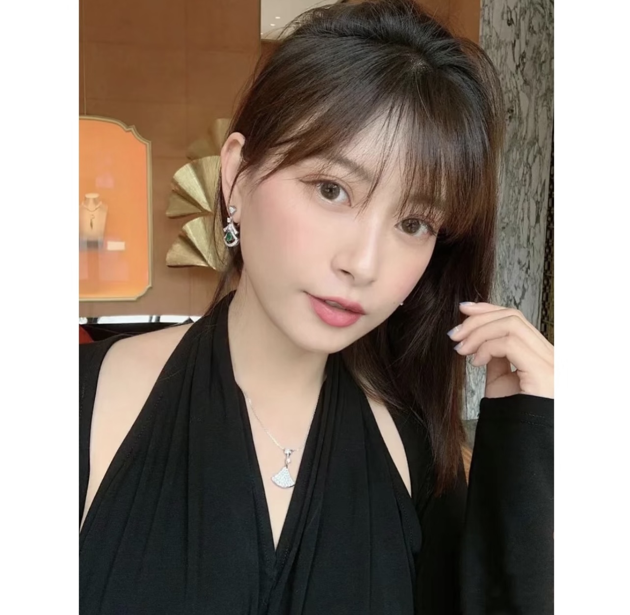 Bvlgari BVLGARI最新款，非常的上镜‼ 设计很特别值得入手 高级手工坊系列