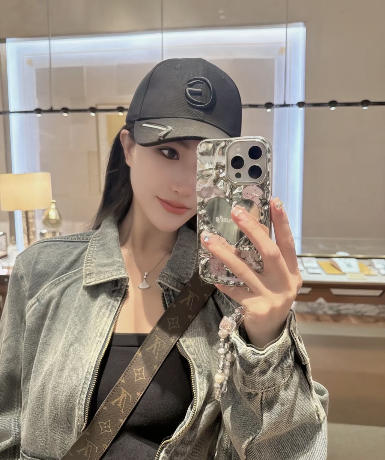 Bvlgari BVLGARI最新款，非常的上镜‼ 设计很特别值得入手 高级手工坊系列