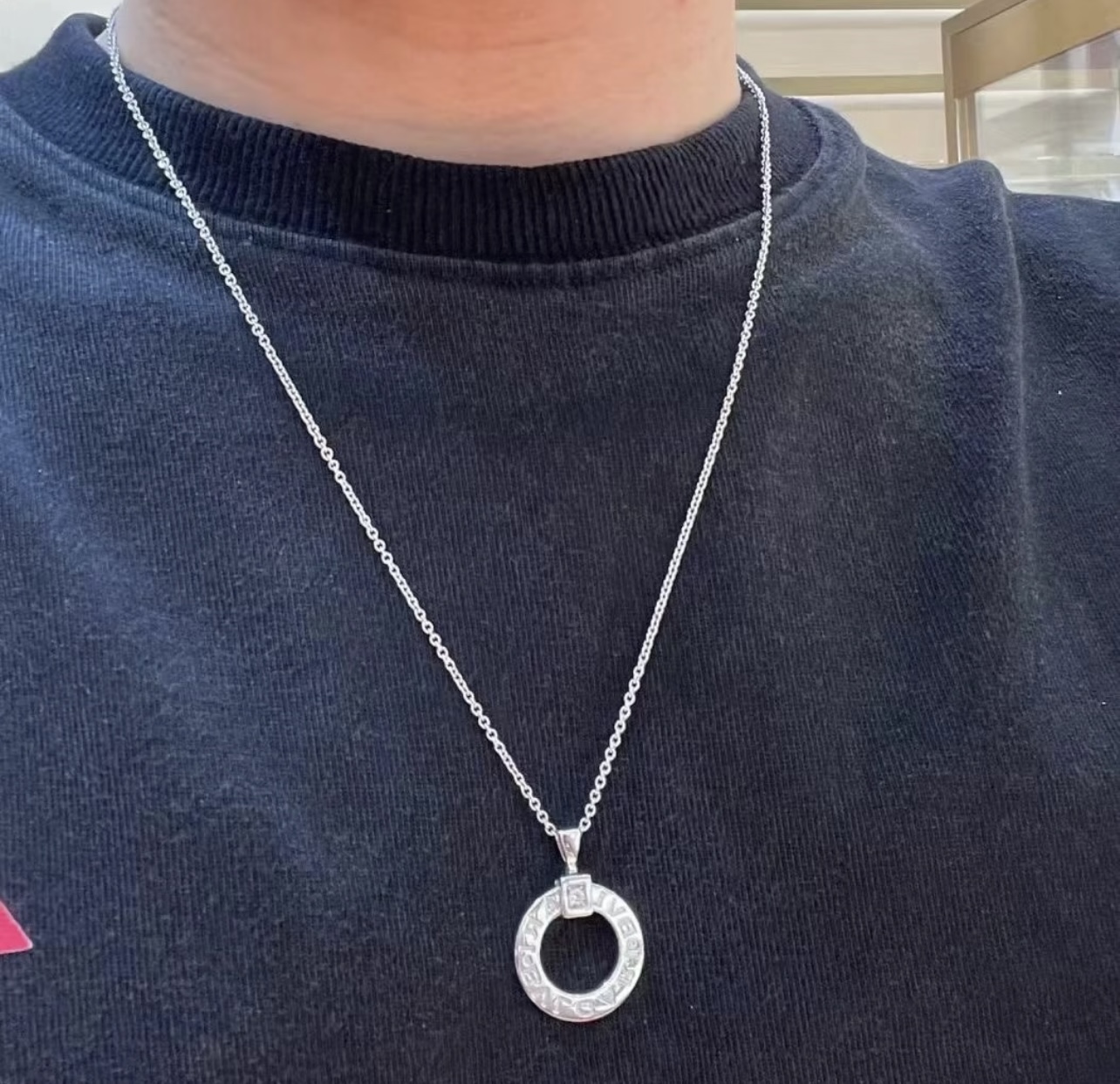Bvlgari BVLGARI最新款，非常的上镜‼ 设计很特别值得入手 高级手工坊系列