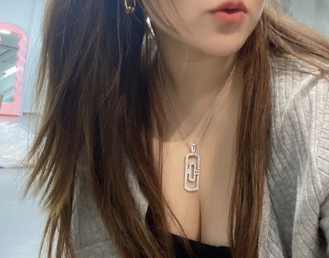 Bvlgari BVLGARI最新款，非常的上镜‼ 设计很特别值得入手 高级手工坊系列
