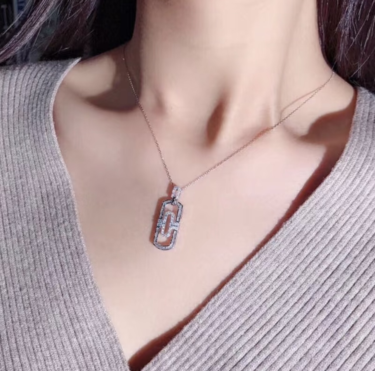 Bvlgari BVLGARI最新款，非常的上镜‼ 设计很特别值得入手 高级手工坊系列