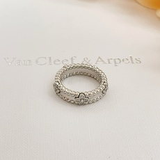 大小尺寸:6号、7号、8号【VanCleef*ArPel* 最新款🆕🆕四叶草银色万花筒戒指】一致官网黄铜 大小尺寸:6号、7号、8号【VanCleef*ArPel* 最新款🆕🆕四叶草银色万花筒戒指】一致官网黄铜