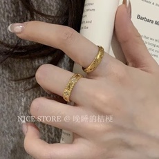 大小尺寸:6号、7号、8号【VanCleef*ArPel* 最新款🆕🆕四叶草金色万花筒戒指】一致官网黄铜 大小尺寸:6号、7号、8号【VanCleef*ArPel* 最新款🆕🆕四叶草金色万花筒戒指】一致官网黄铜