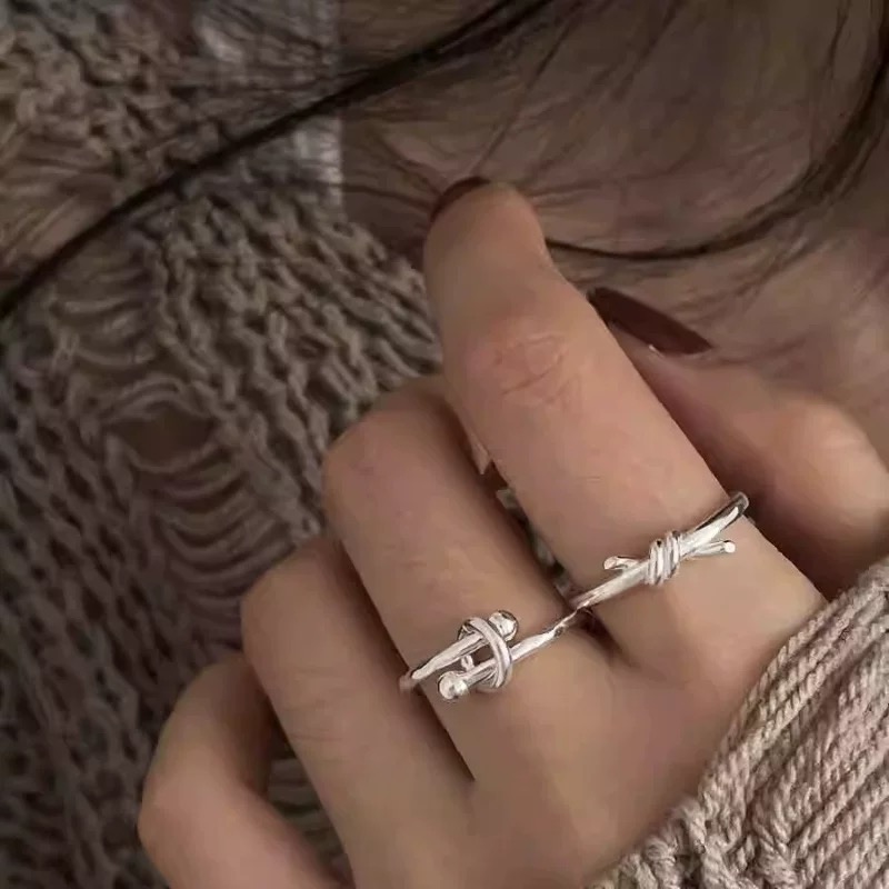Tiffany & Co. Tiffany*帝芙尼最新款，非常的上镜‼ 设计很特别值得入手 高级手工坊系列