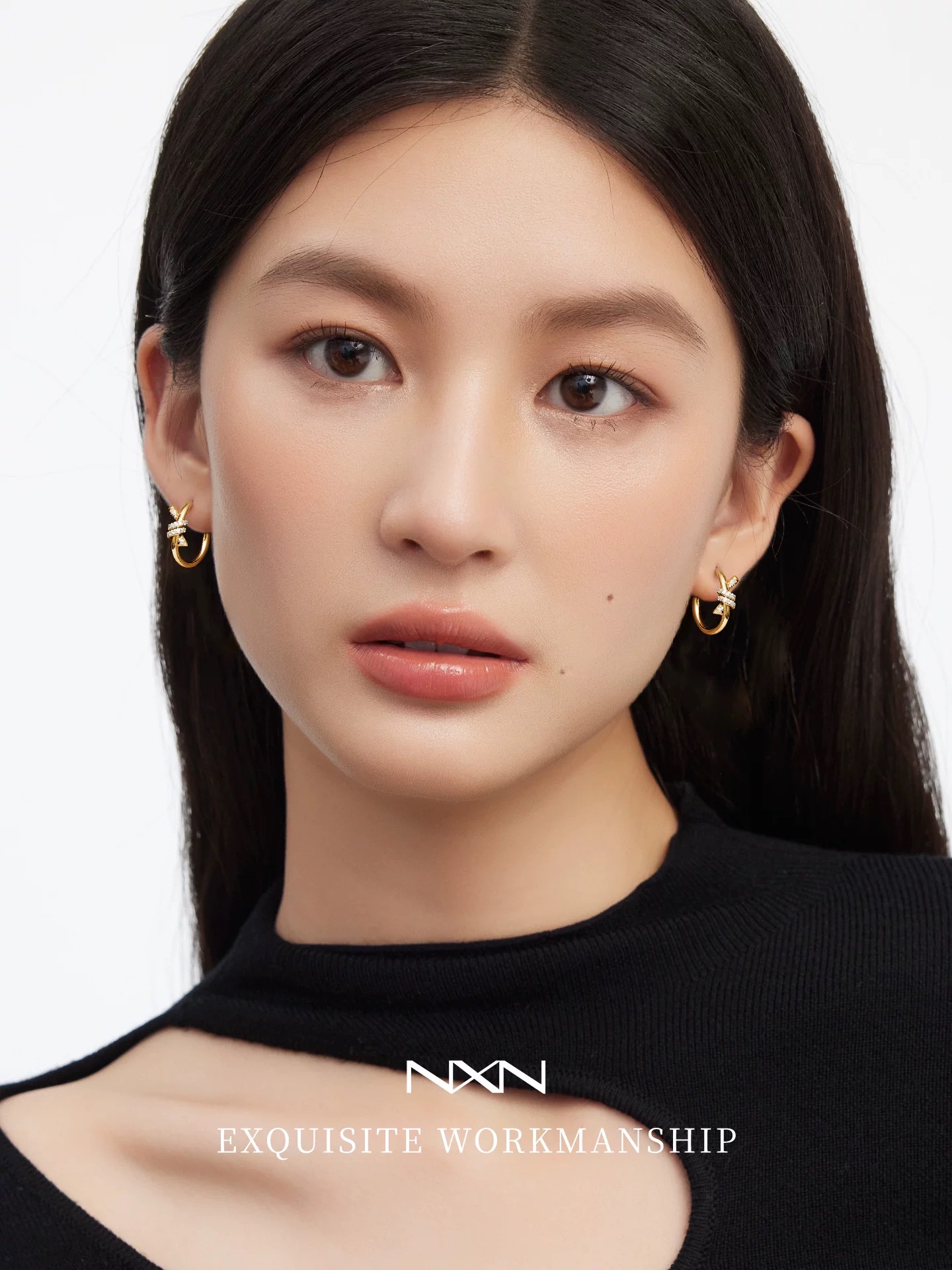 Tiffany & Co. Tiffany*帝芙尼最新款，非常的上镜‼ 设计很特别值得入手 高级手工坊系列