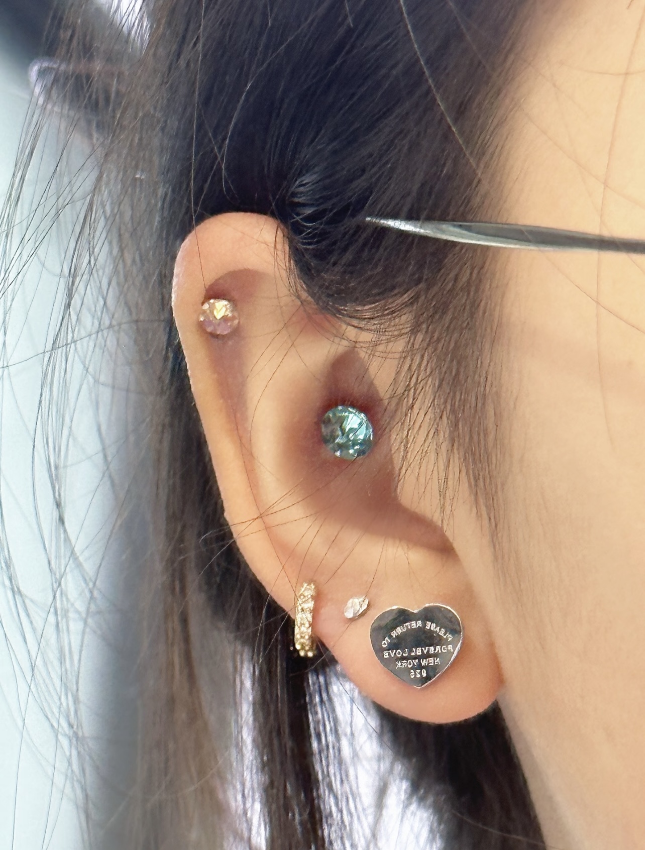 Tiffany & Co. Tiffany*帝芙尼最新款，非常的上镜‼ 设计很特别值得入手 高级手工坊系列