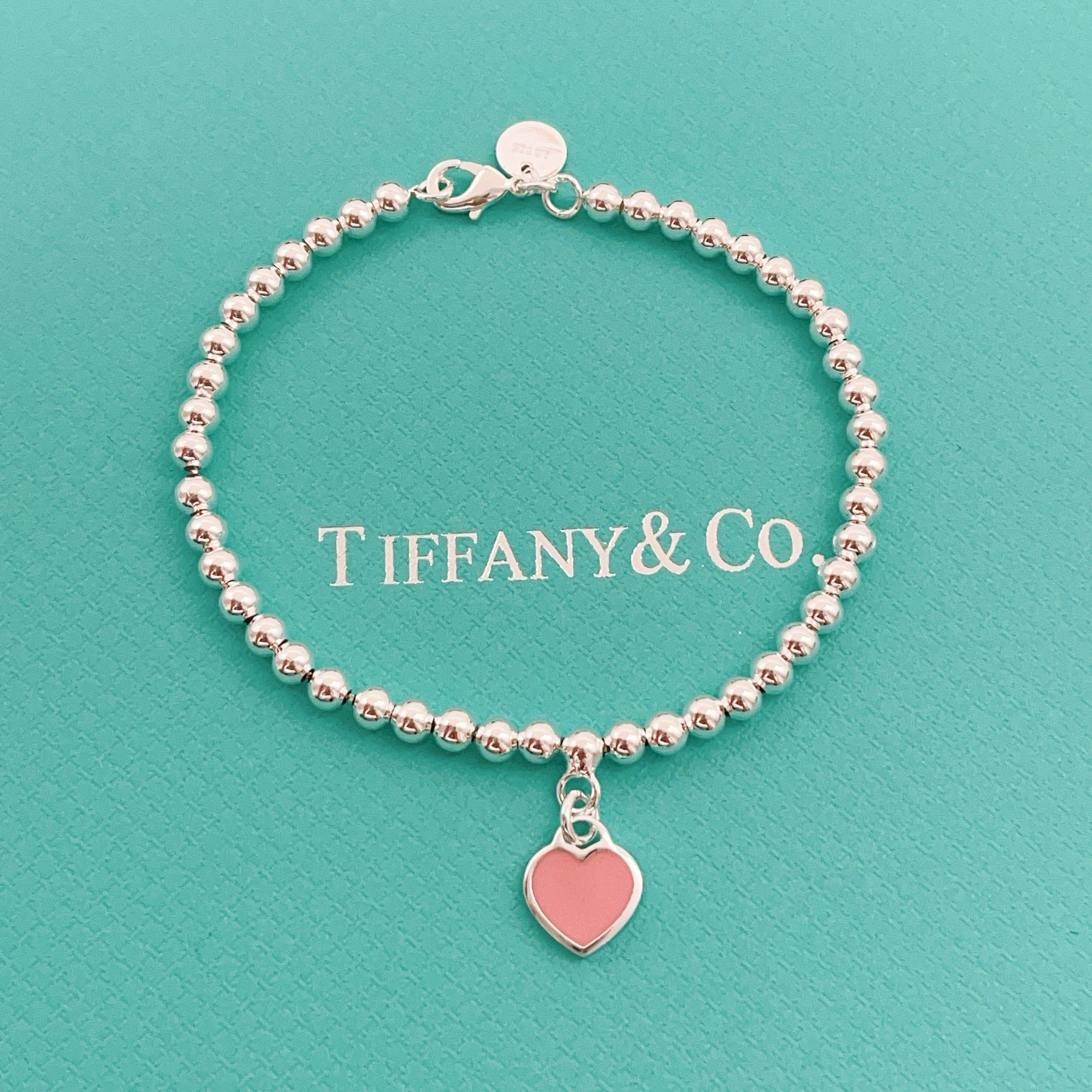 Tiffany & Co. Tiffany*帝芙尼最新款，非常的上镜‼ 设计很特别值得入手 高级手工坊系列