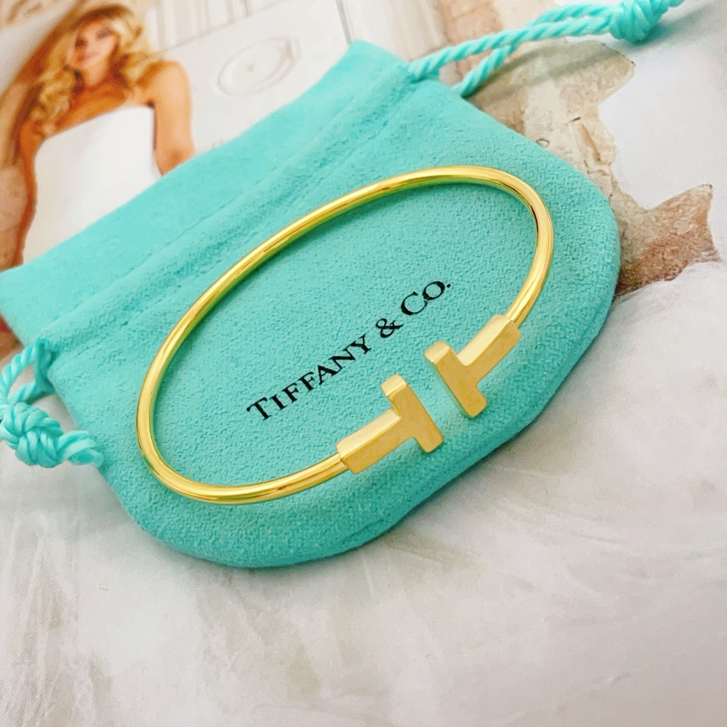 Tiffany & Co. Tiffany*帝芙尼最新款，非常的上镜‼ 设计很特别值得入手 高级手工坊系列
