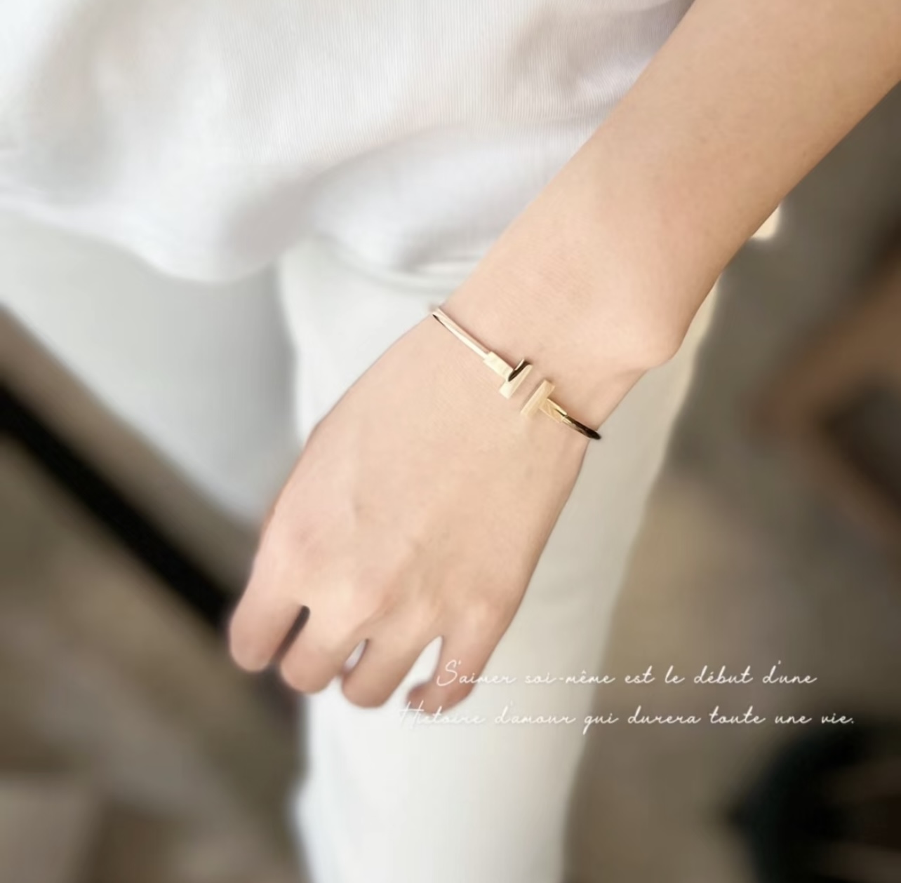 Tiffany & Co. Tiffany*帝芙尼最新款，非常的上镜‼ 设计很特别值得入手 高级手工坊系列
