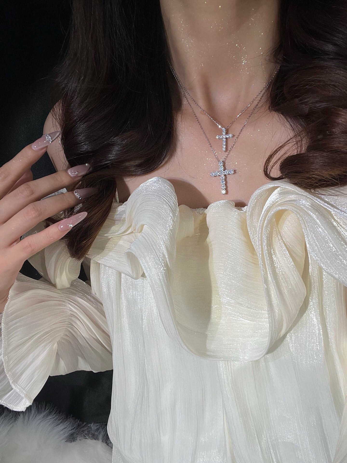Tiffany & Co. Tiffany*帝芙尼最新款，非常的上镜‼ 设计很特别值得入手 高级手工坊系列