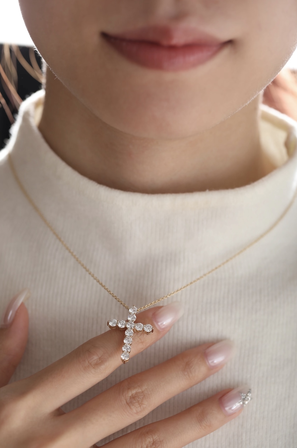 Tiffany & Co. Tiffany*帝芙尼最新款，非常的上镜‼ 设计很特别值得入手 高级手工坊系列