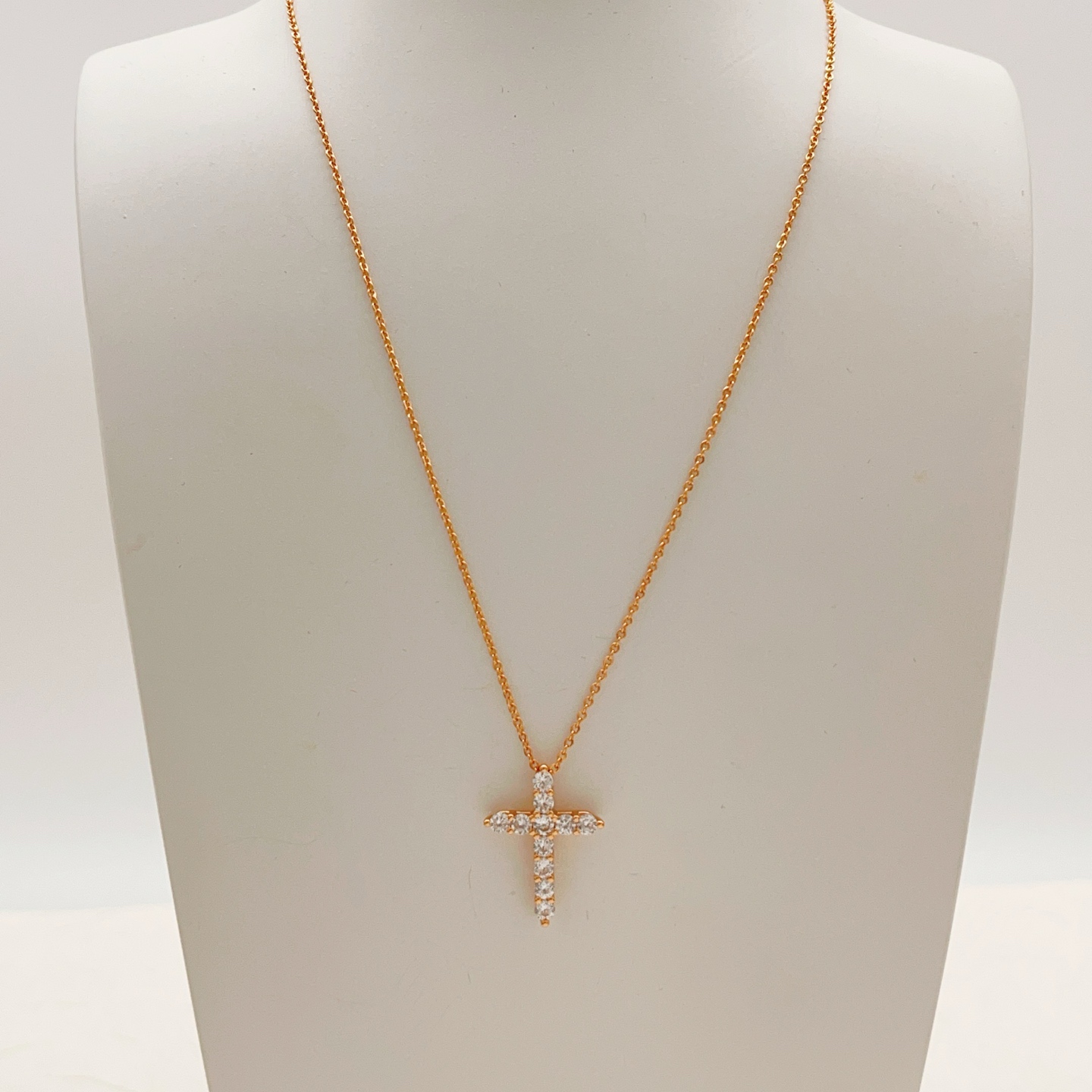 Tiffany & Co. Tiffany*帝芙尼最新款，非常的上镜‼ 设计很特别值得入手 高级手工坊系列