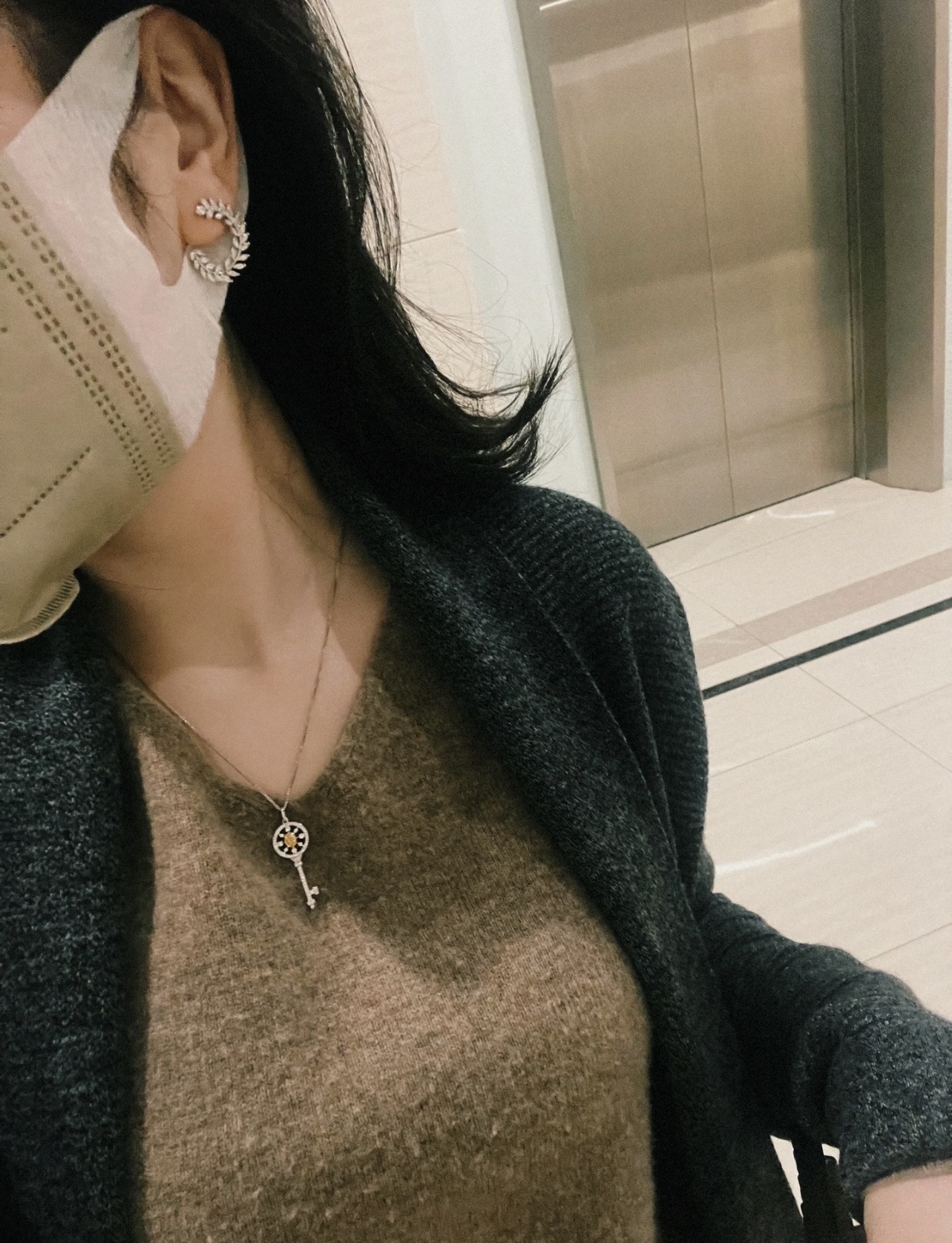 Tiffany & Co. Tiffany*帝芙尼最新款，非常的上镜‼ 设计很特别值得入手 高级手工坊系列
