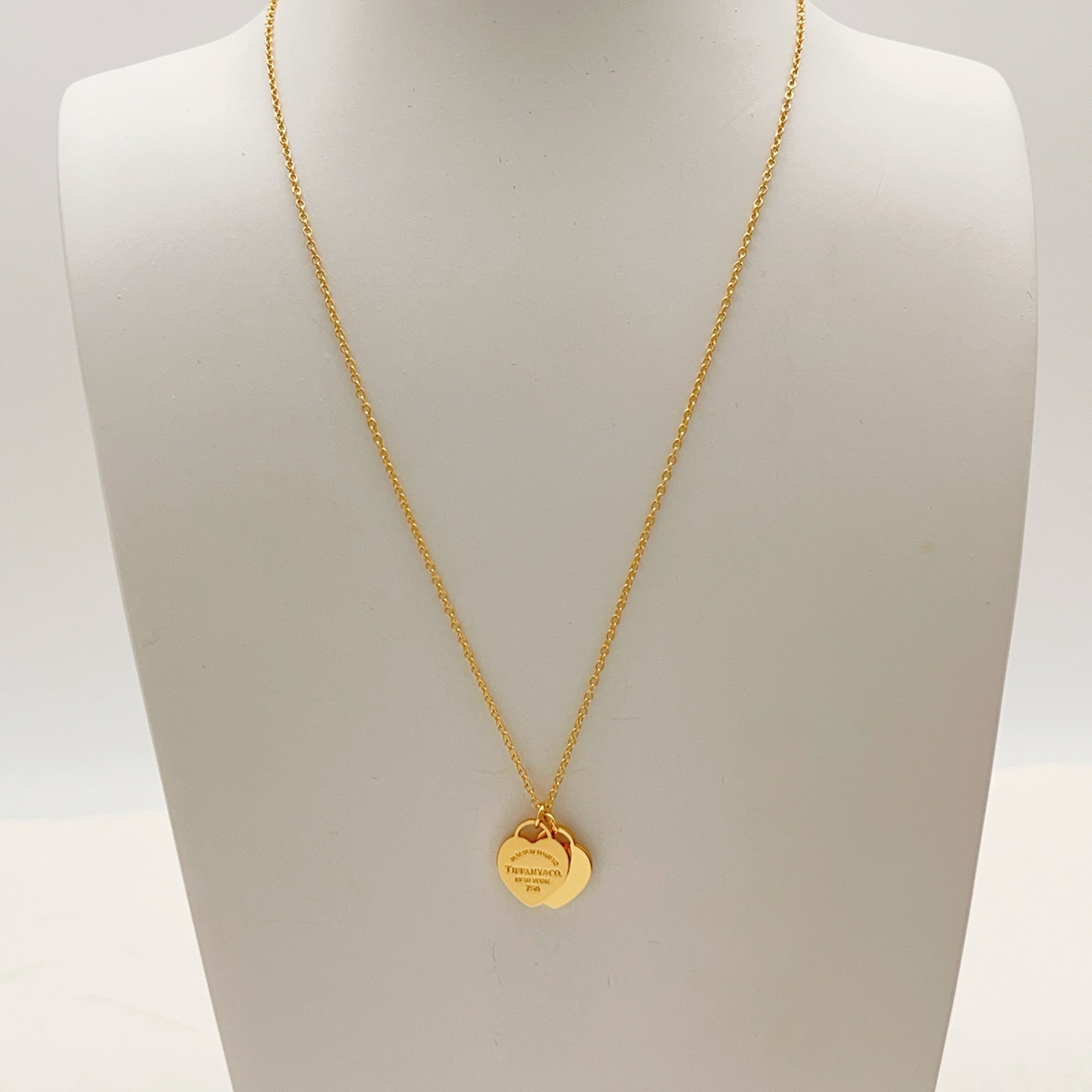 Tiffany & Co. Tiffany*帝芙尼最新款，非常的上镜‼ 设计很特别值得入手 高级手工坊系列