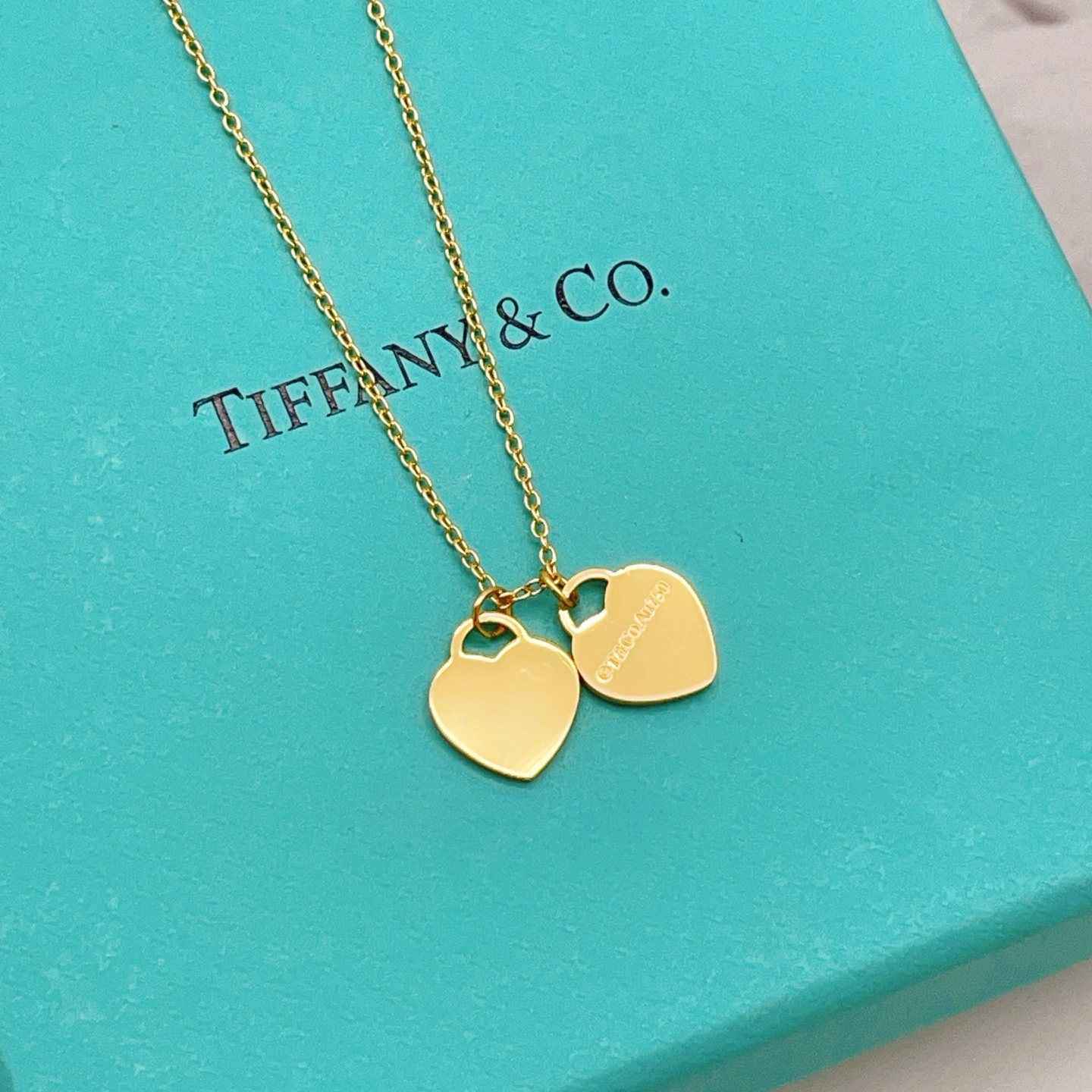 Tiffany & Co. Tiffany*帝芙尼最新款，非常的上镜‼ 设计很特别值得入手 高级手工坊系列