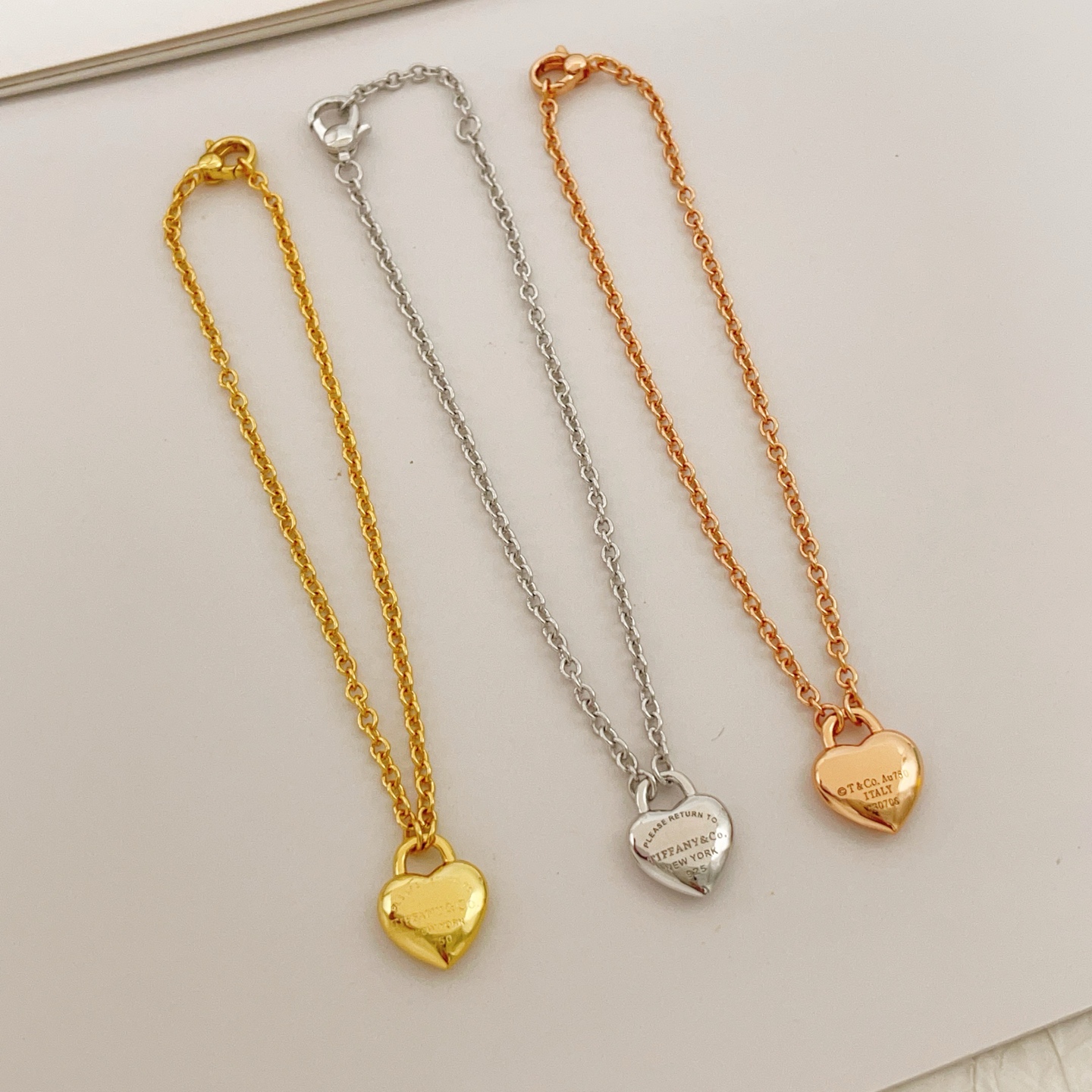 TS034金色TS035银色TS036玫瑰金【Tiffany*帝芙尼最新款🆕🆕三色光面爱心手链】一致官网