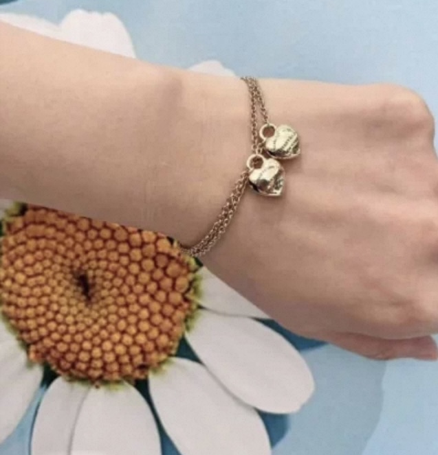 Tiffany & Co. Tiffany*帝芙尼最新款，非常的上镜‼ 设计很特别值得入手 高级手工坊系列