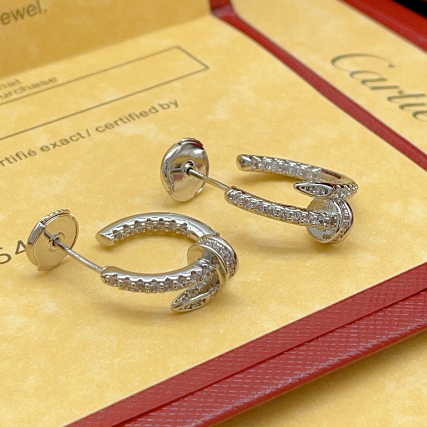 Cartier Cartie*最新款，非常的上镜‼ 设计很特别值得入手 高级手工坊系列