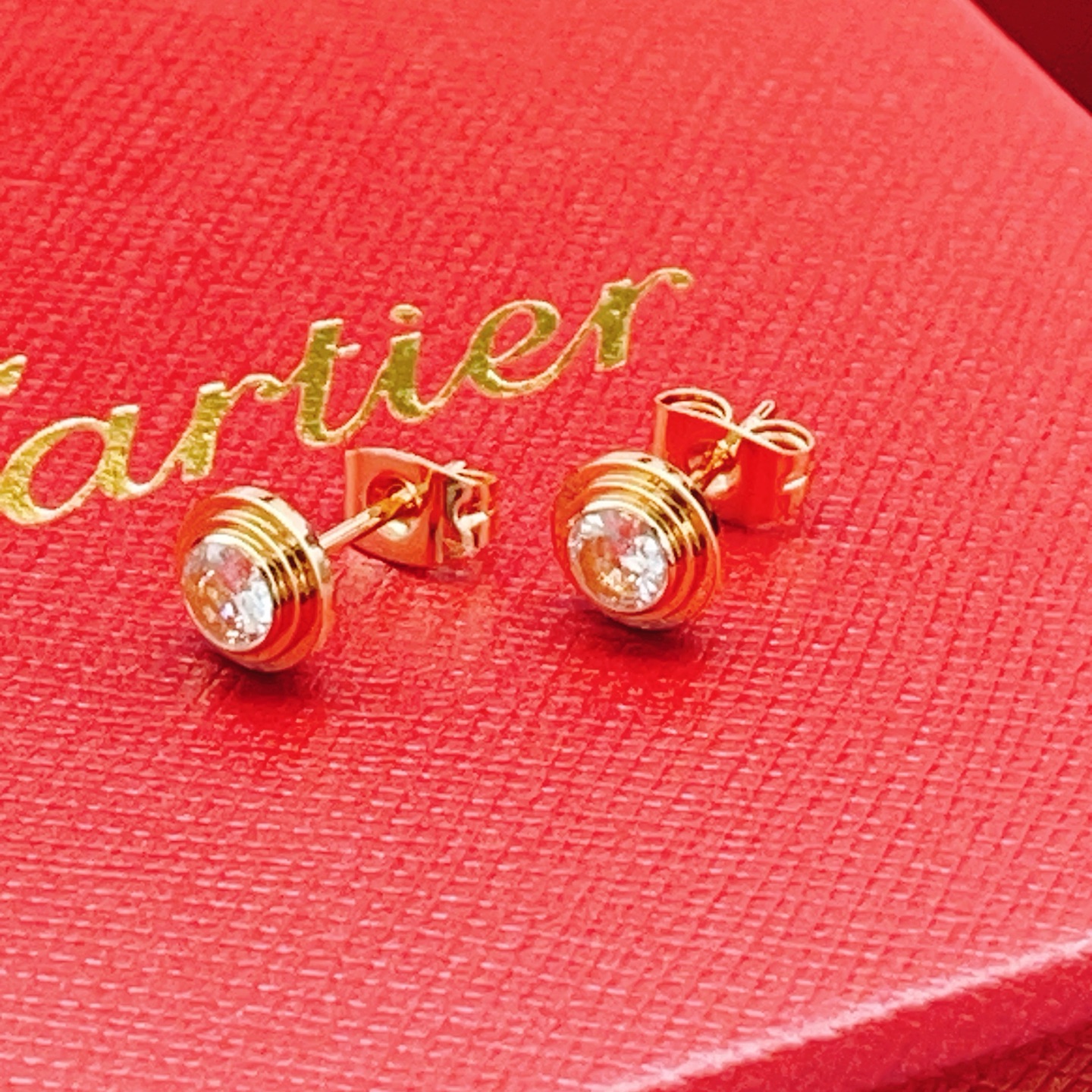 Cartier Cartie*最新款，非常的上镜‼ 设计很特别值得入手 高级手工坊系列