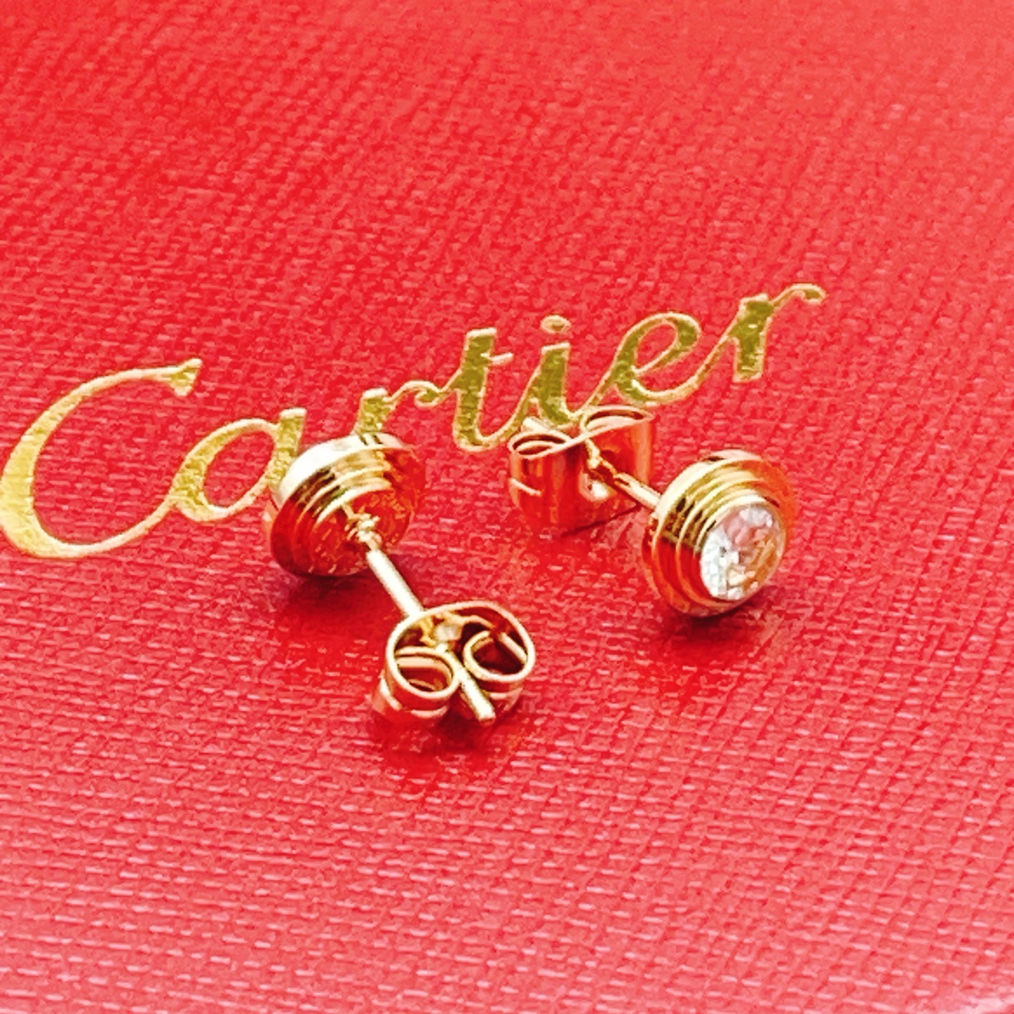 Cartier Cartie*最新款，非常的上镜‼ 设计很特别值得入手 高级手工坊系列