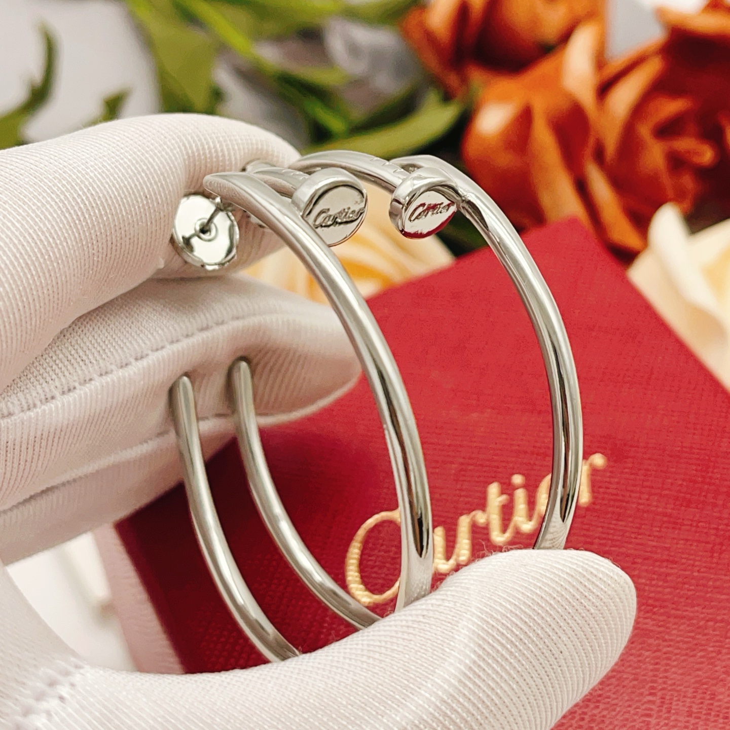 Cartier Cartie*最新款，非常的上镜‼ 设计很特别值得入手 高级手工坊系列