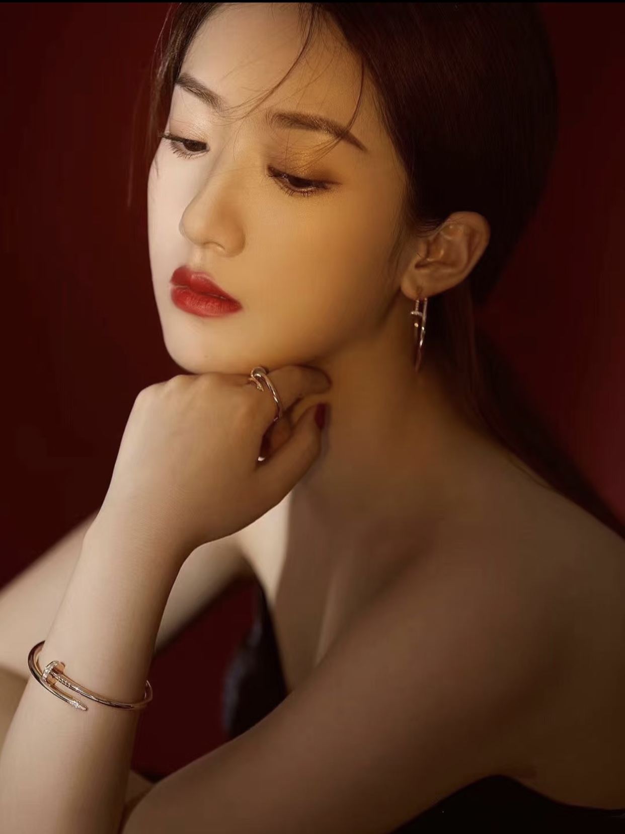 Cartier Cartie*最新款，非常的上镜‼ 设计很特别值得入手 高级手工坊系列