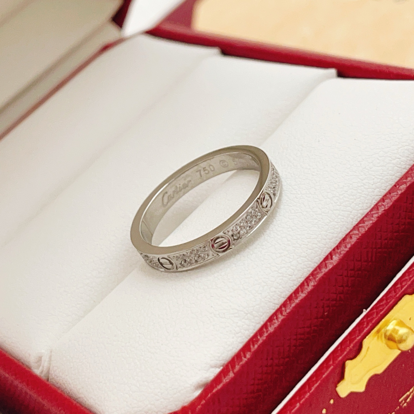Cartier Cartier*卡地亚最新款，非常的上镜‼ 设计很特别值得入手 高级手工坊系列