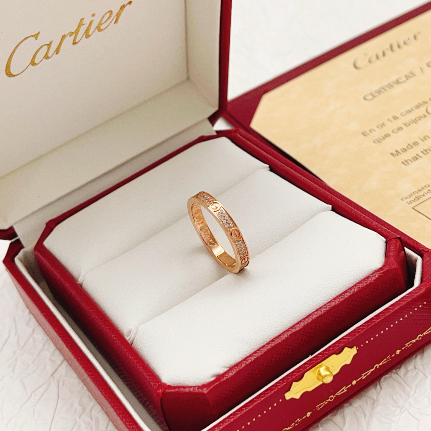 Cartier Cartier*卡地亚最新款，非常的上镜‼ 设计很特别值得入手 高级手工坊系列