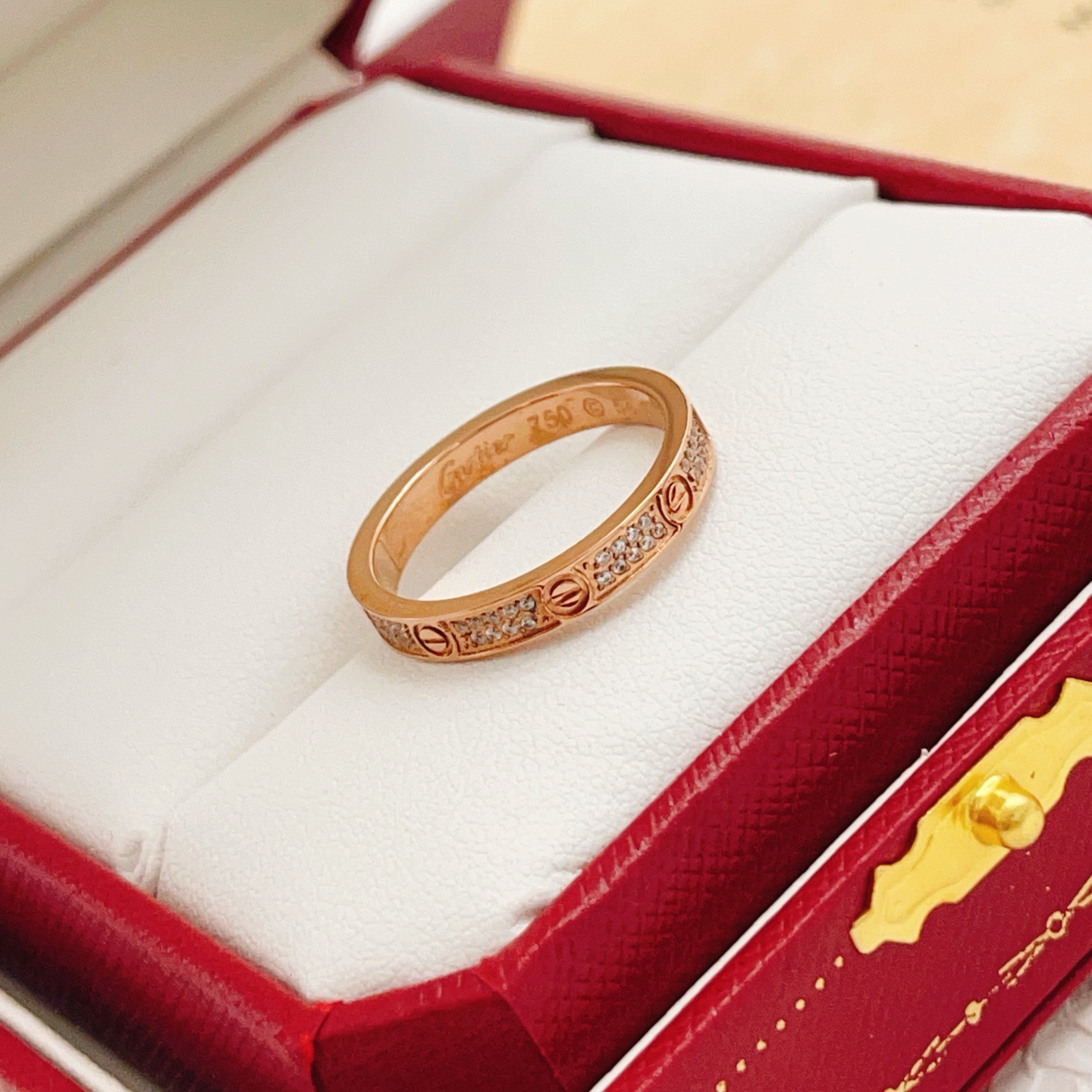 Cartier Cartier*卡地亚最新款，非常的上镜‼ 设计很特别值得入手 高级手工坊系列