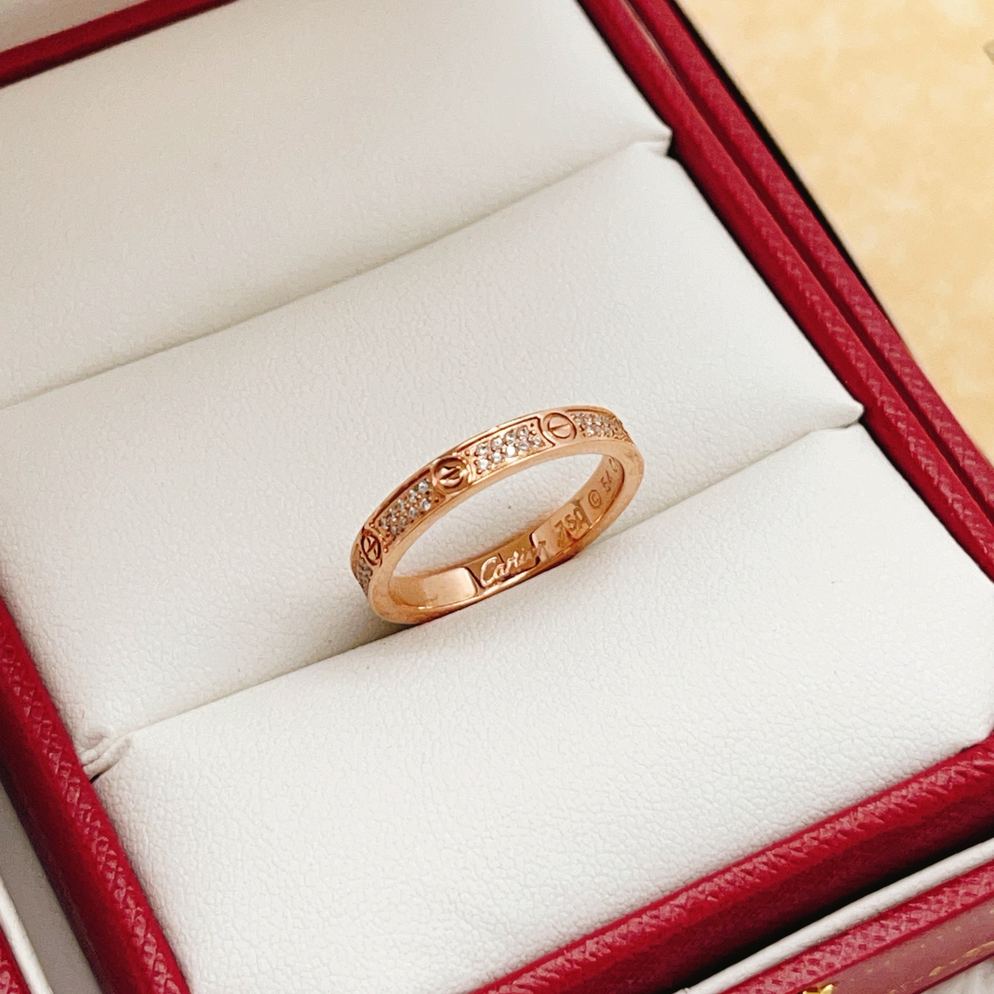 Cartier Cartier*卡地亚最新款，非常的上镜‼ 设计很特别值得入手 高级手工坊系列