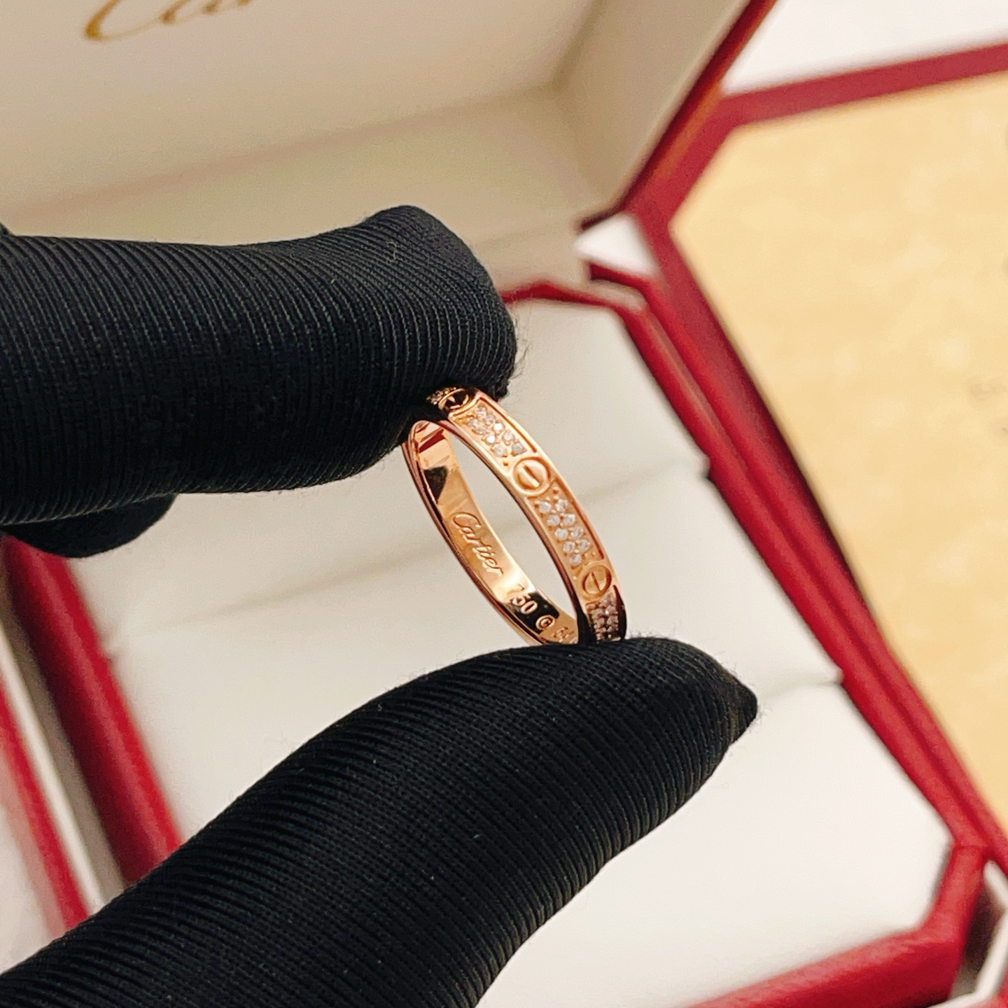 Cartier Cartier*卡地亚最新款，非常的上镜‼ 设计很特别值得入手 高级手工坊系列