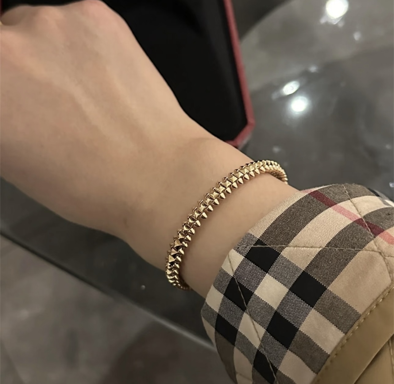 Cartier Cartier*卡地亚最新款，非常的上镜‼ 设计很特别值得入手 高级手工坊系列