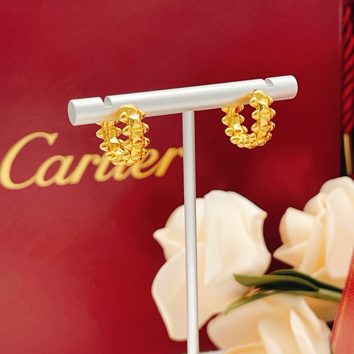 Cartier Cartier*卡地亚最新款，非常的上镜‼ 设计很特别值得入手 高级手工坊系列